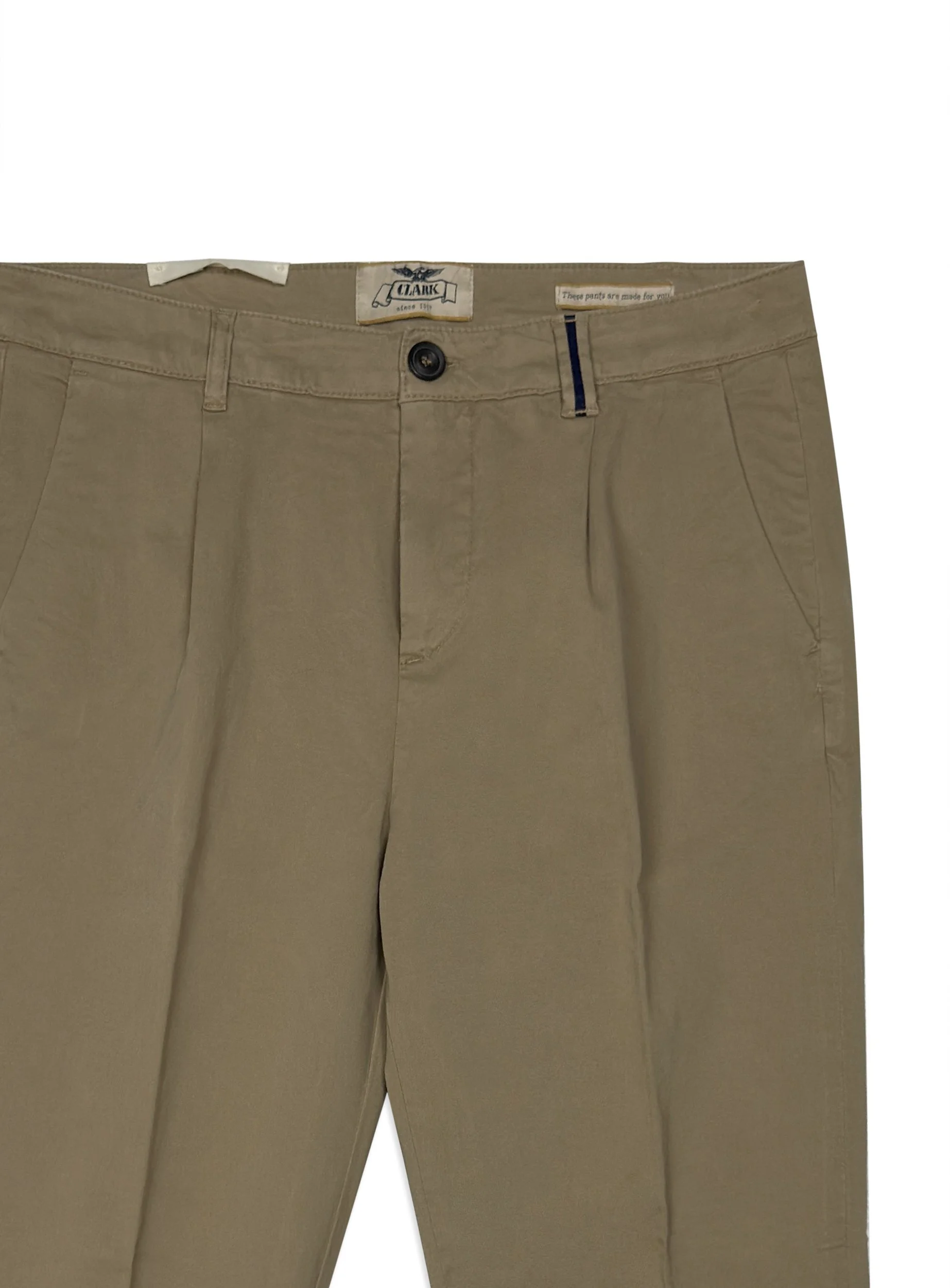 Pantalone Clark in cotone gabardina tinta unita.