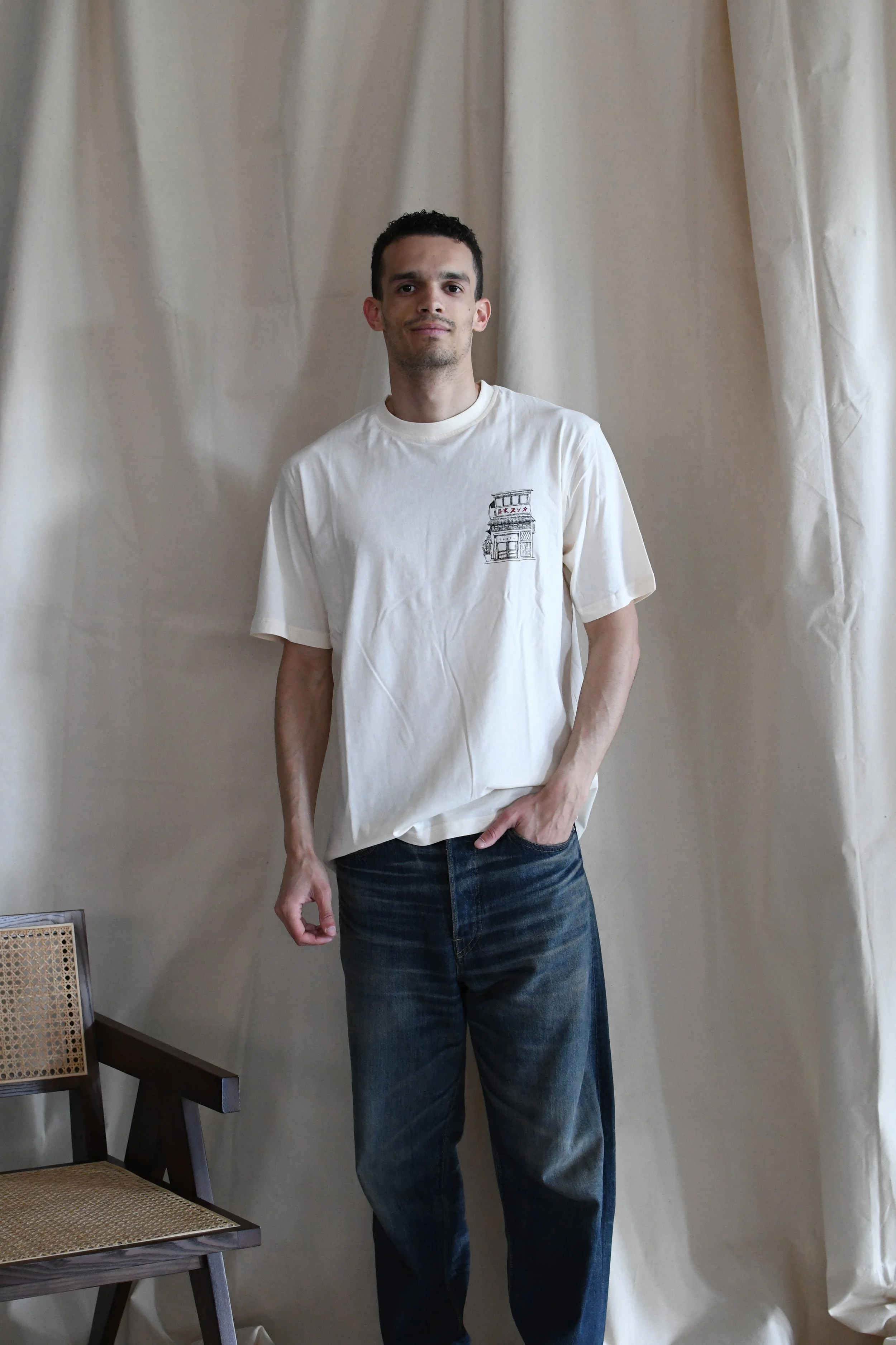 T-shirt Tooco a mezza manica in morbido cotone 180g con stampa.