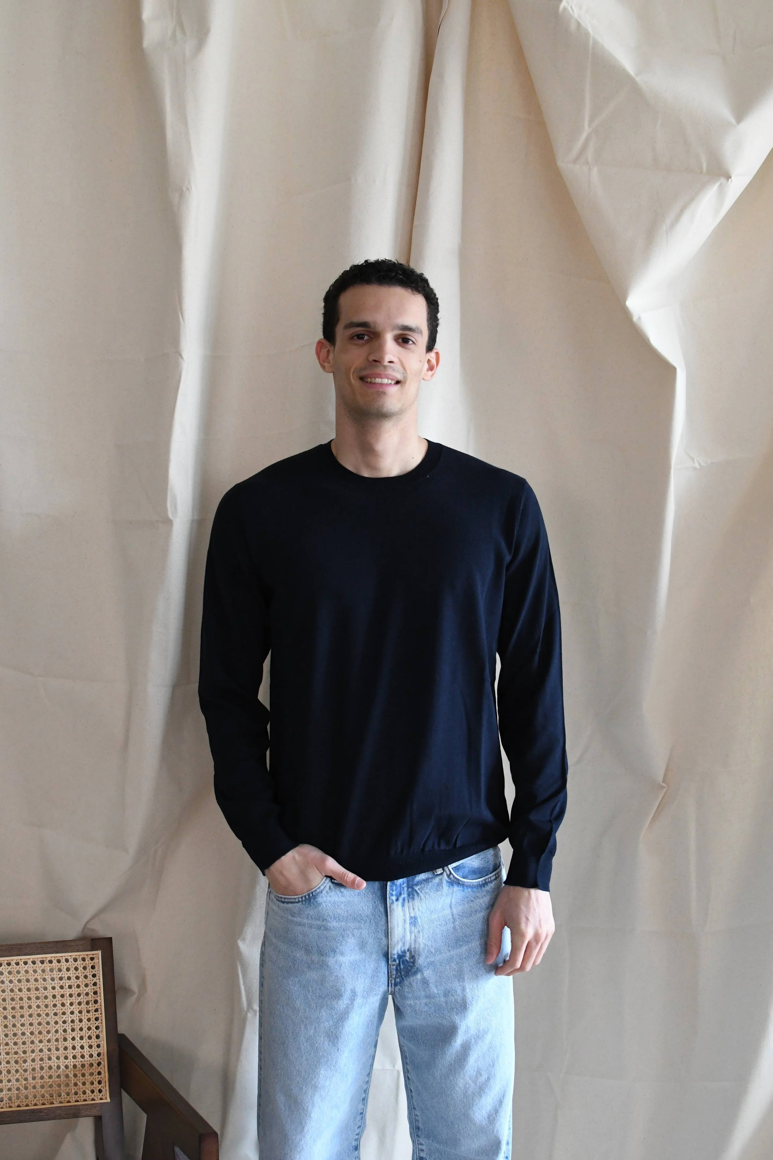 Maglia Masq girocollo tinta unita manica lunga in cotone.