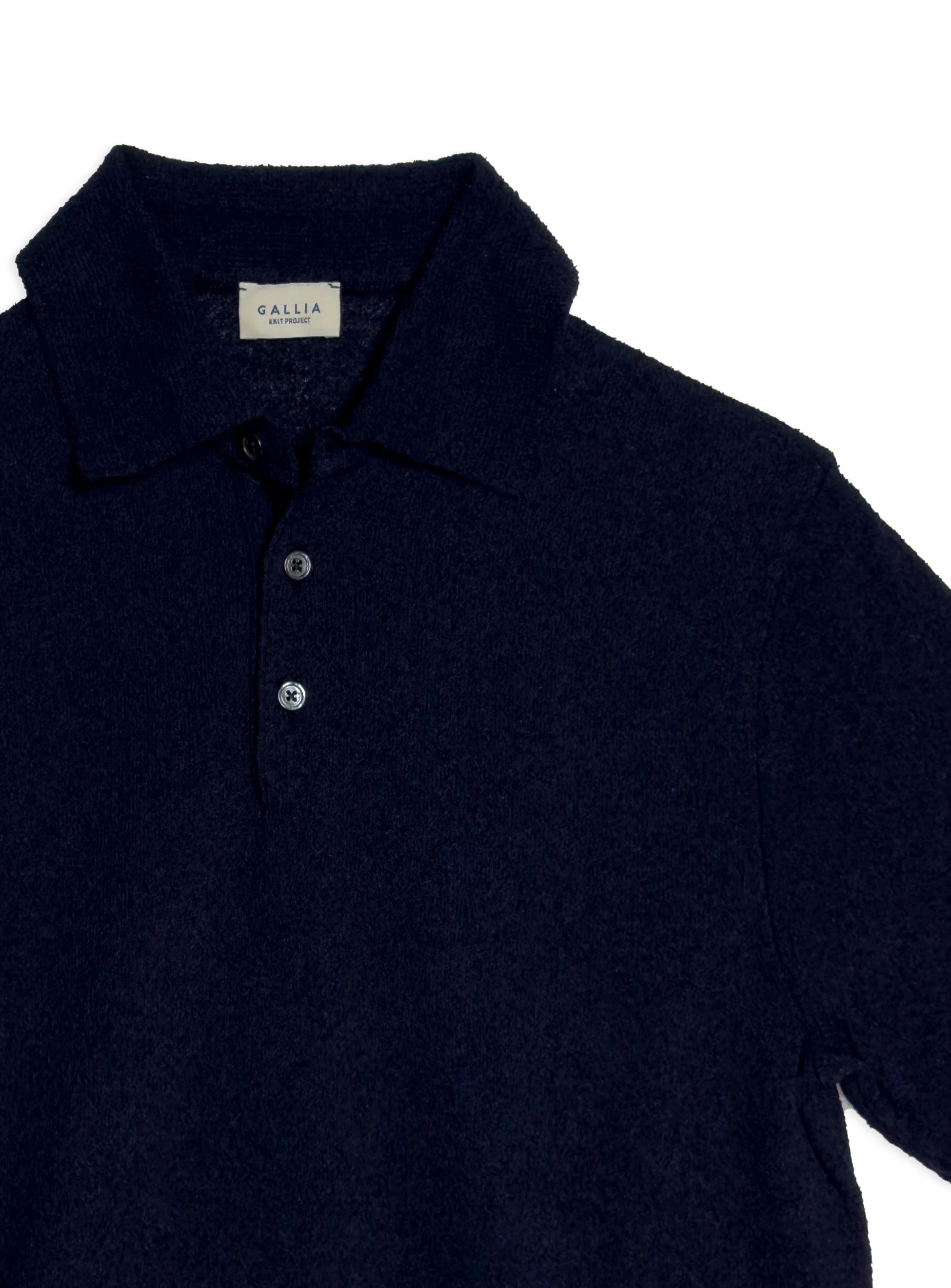 Polo Gallia a mezza manica in morbido e leggero tessuto effetto spugna tinta unita.