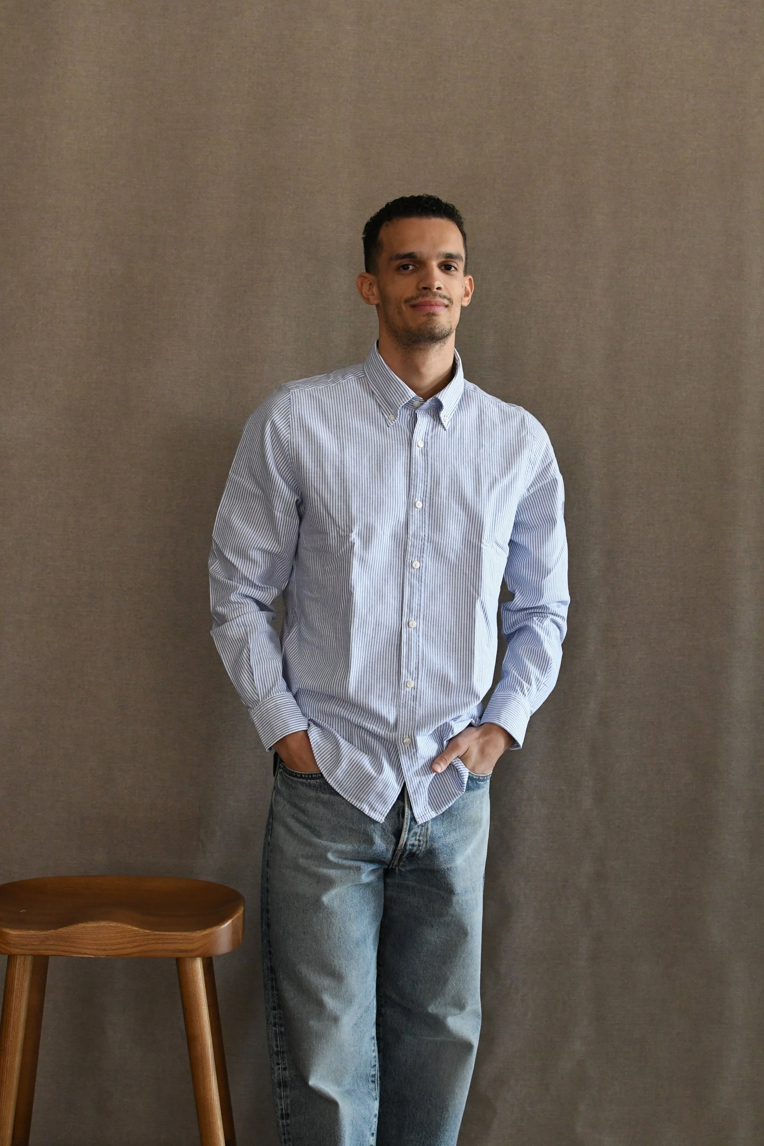 Camicia Portofiori rigata in cotone oxford con collo bottoni down.
