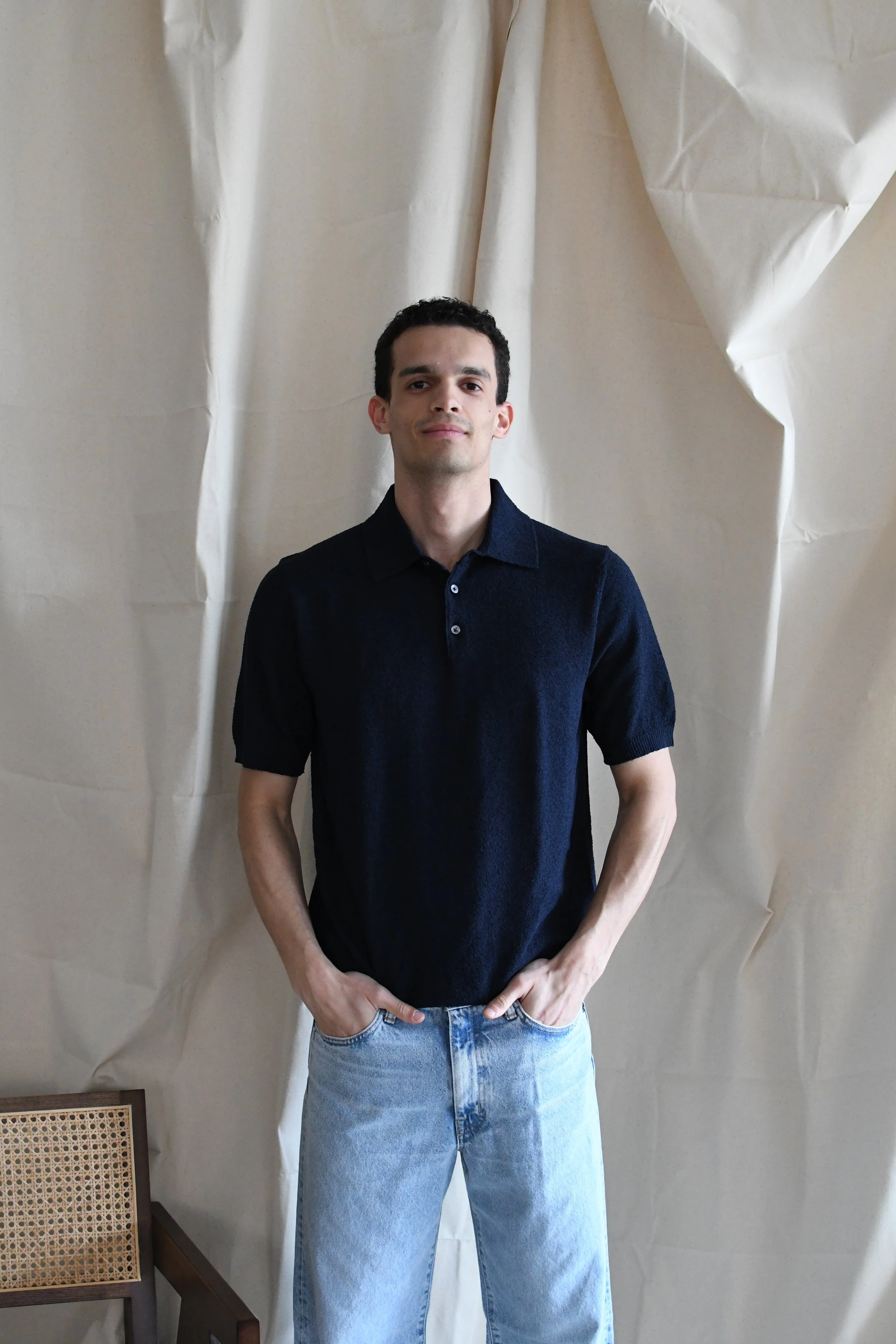 Polo Gallia a mezza manica in morbido e leggero tessuto effetto spugna tinta unita.