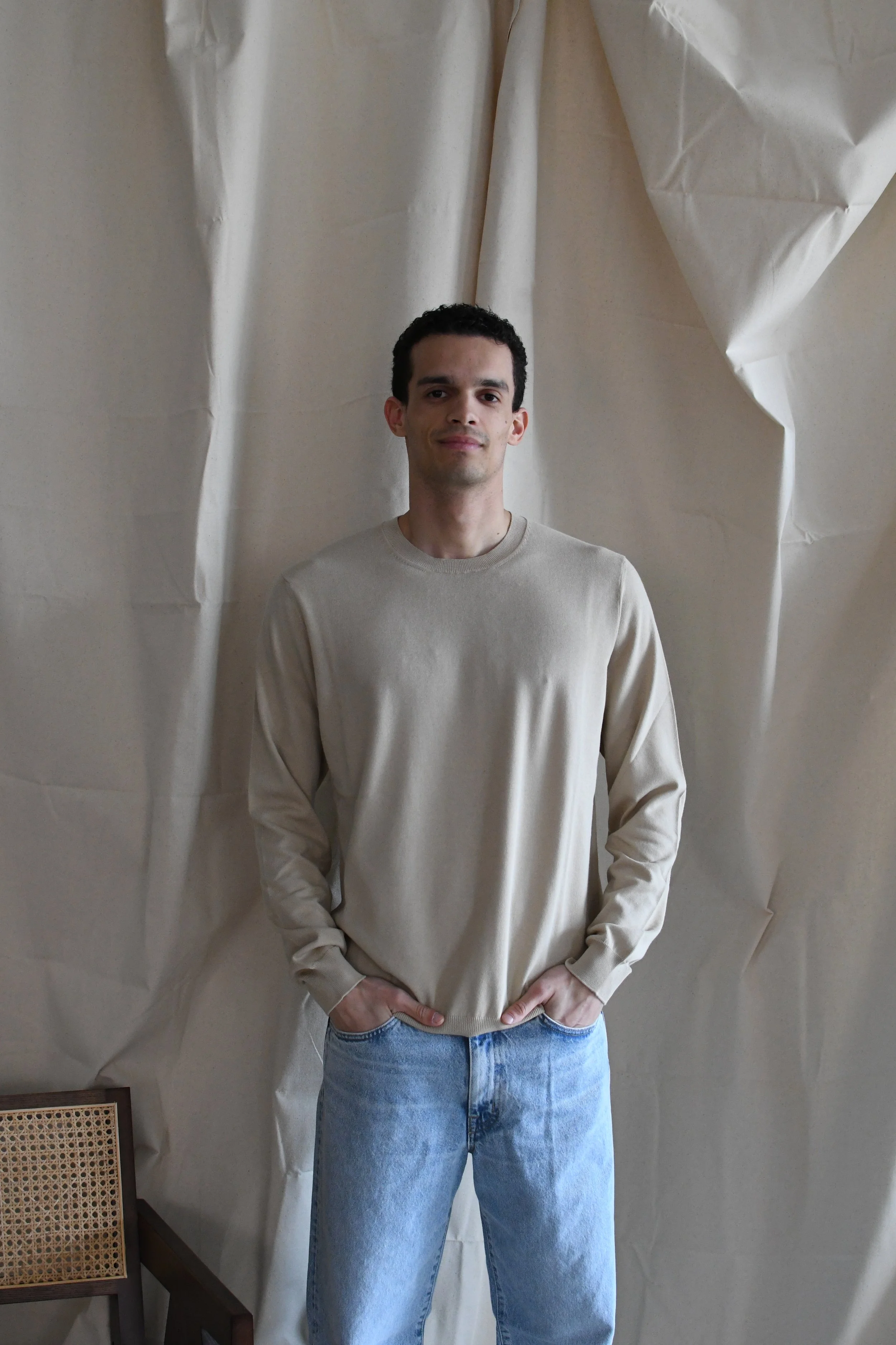 Maglia Masq girocollo tinta unita manica lunga in cotone.