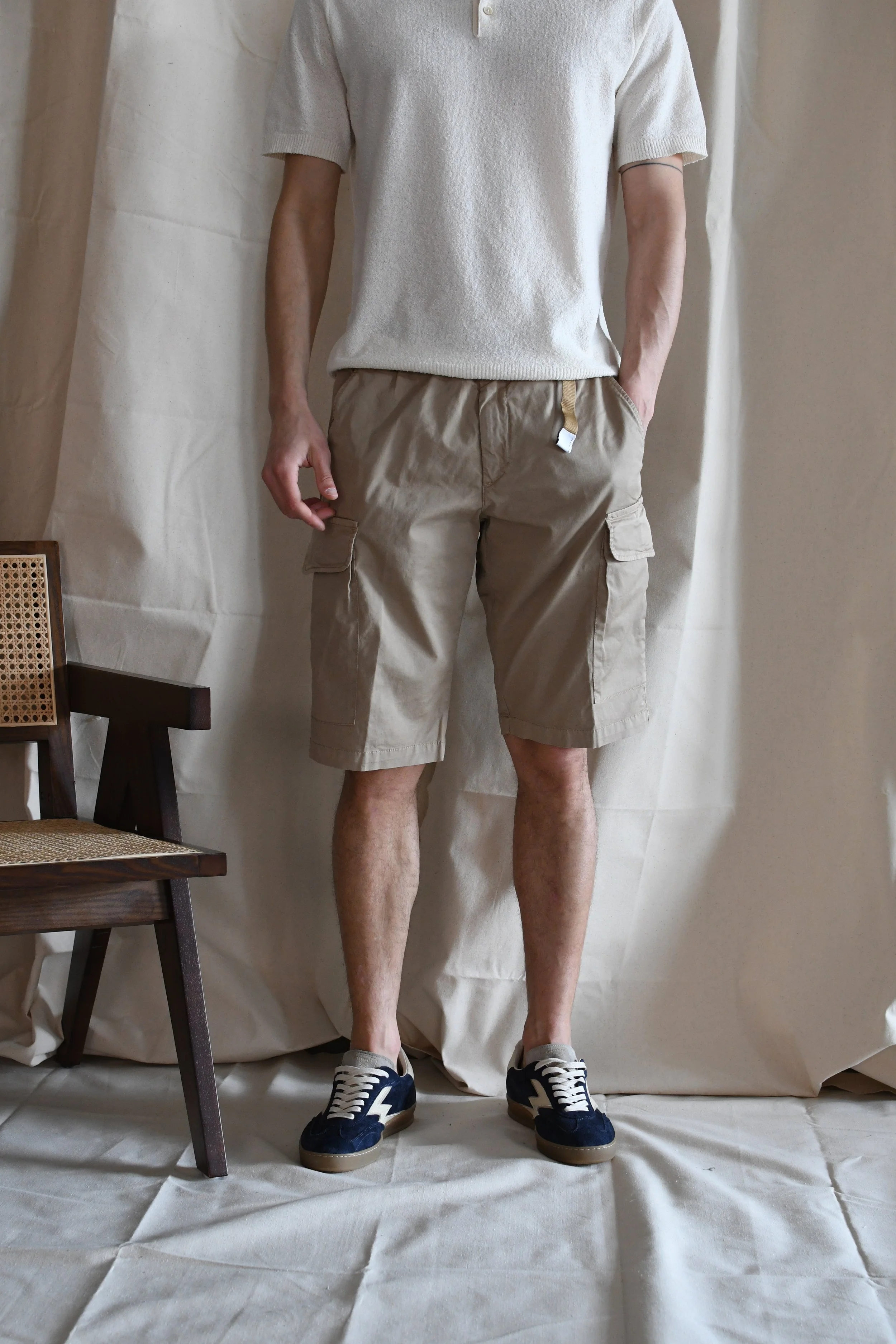 Bermuda White Sand tasconato tinta unita con vita elasticizzata