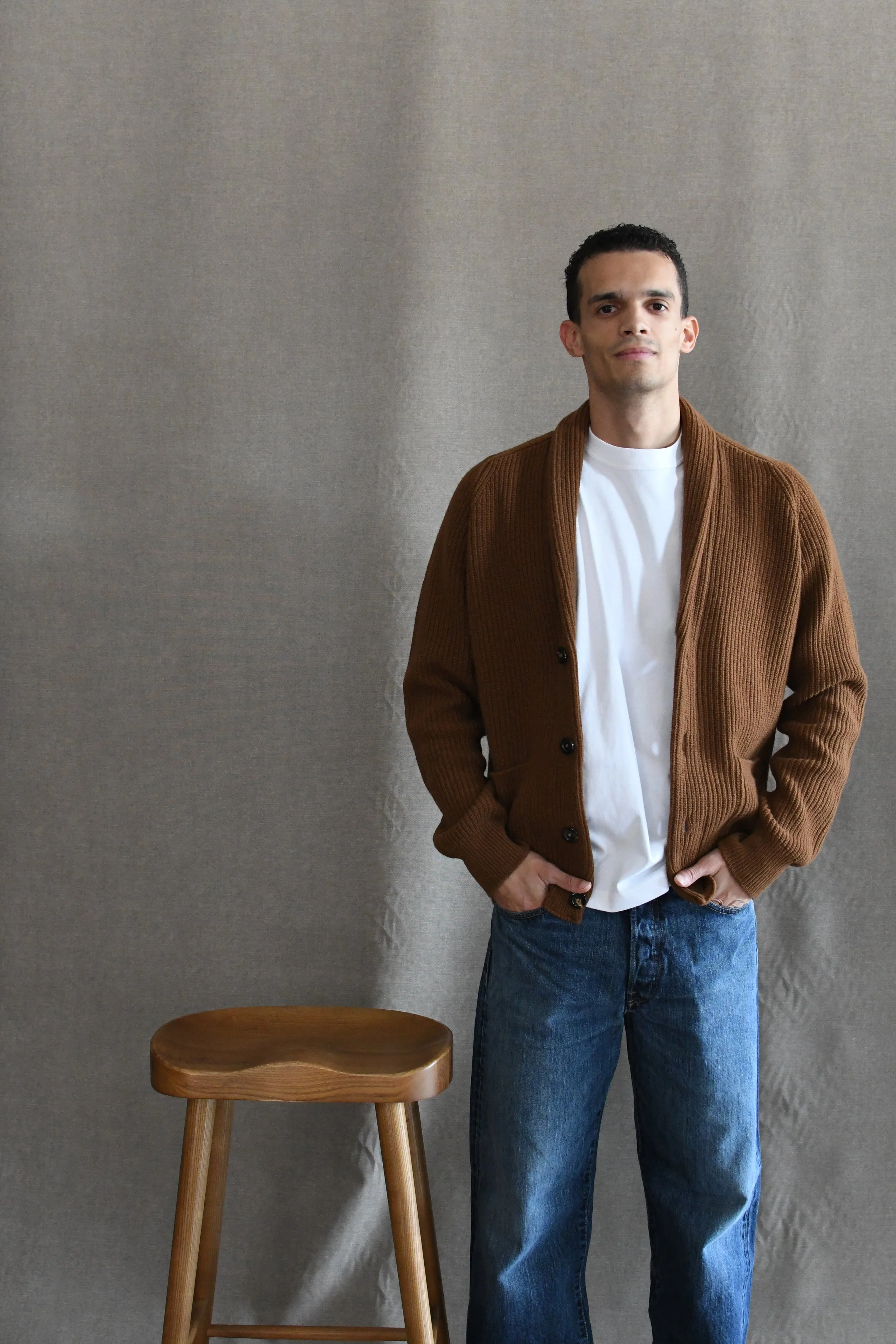 Cardigan Masq con bottoni costa inglese tinta unita manica lunga in lana merino.