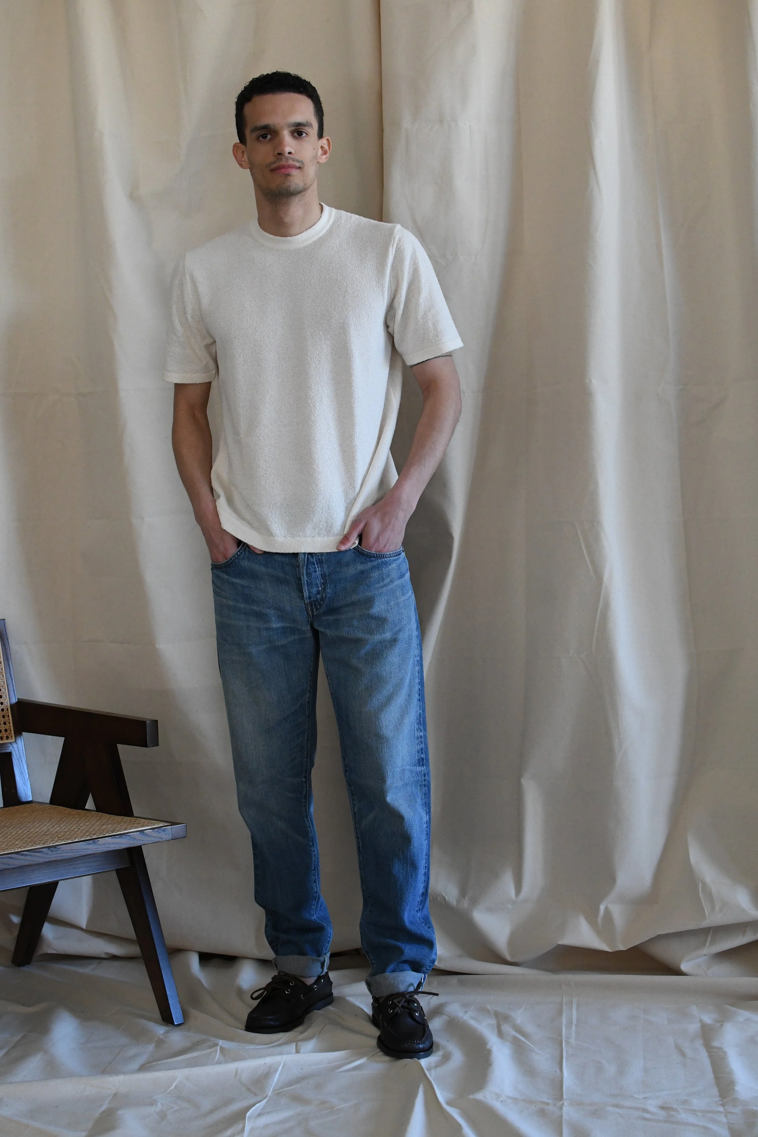 Jeans Edwin tinta unita lavato. Massima espressione dell’artigianalità e la competenza giapponese nel denim.