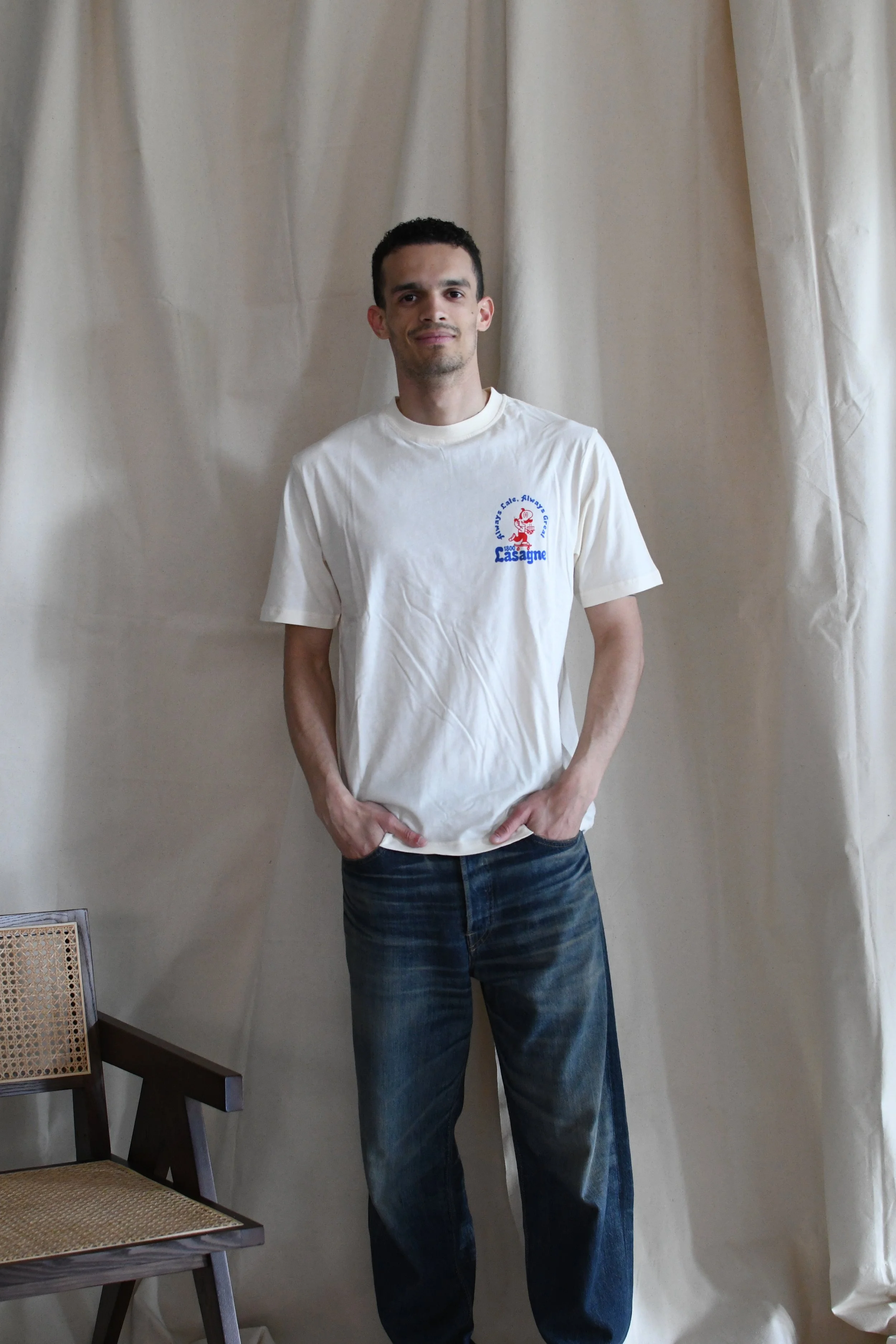 T-shirt Tooco a mezza manica in morbido cotone 180g con stampa.