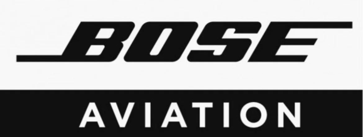 Bose Logo mit der Aufschrift 'Aviation' darunter