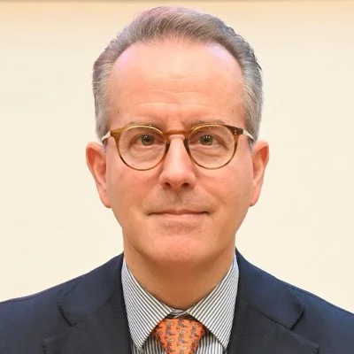 C2eUJGnY_400x400.jpg