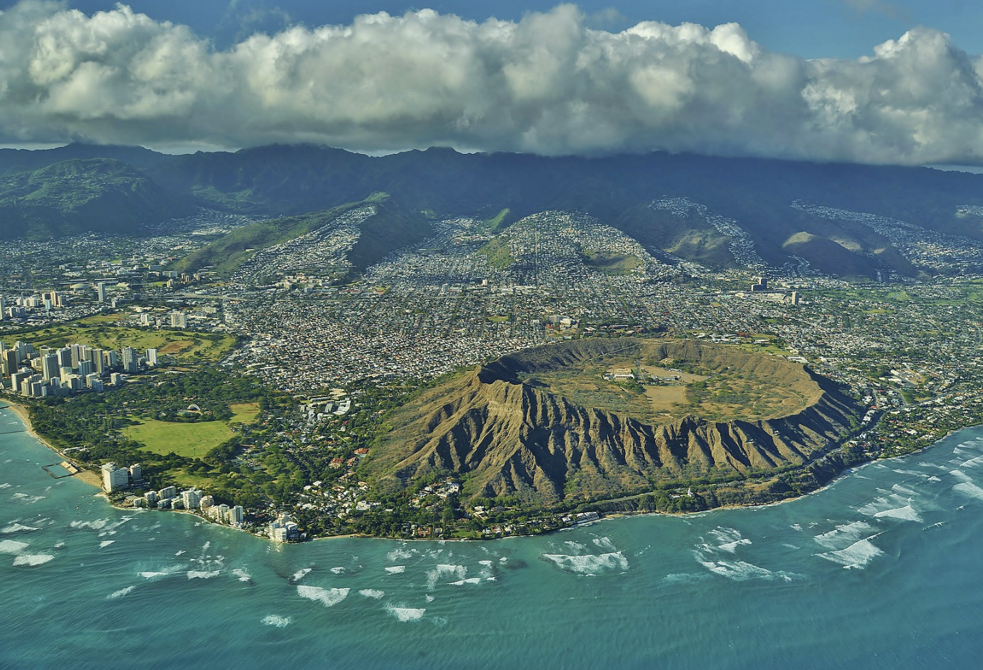 From Mauka to Makai: Authentic Visual Branding in Hawaii