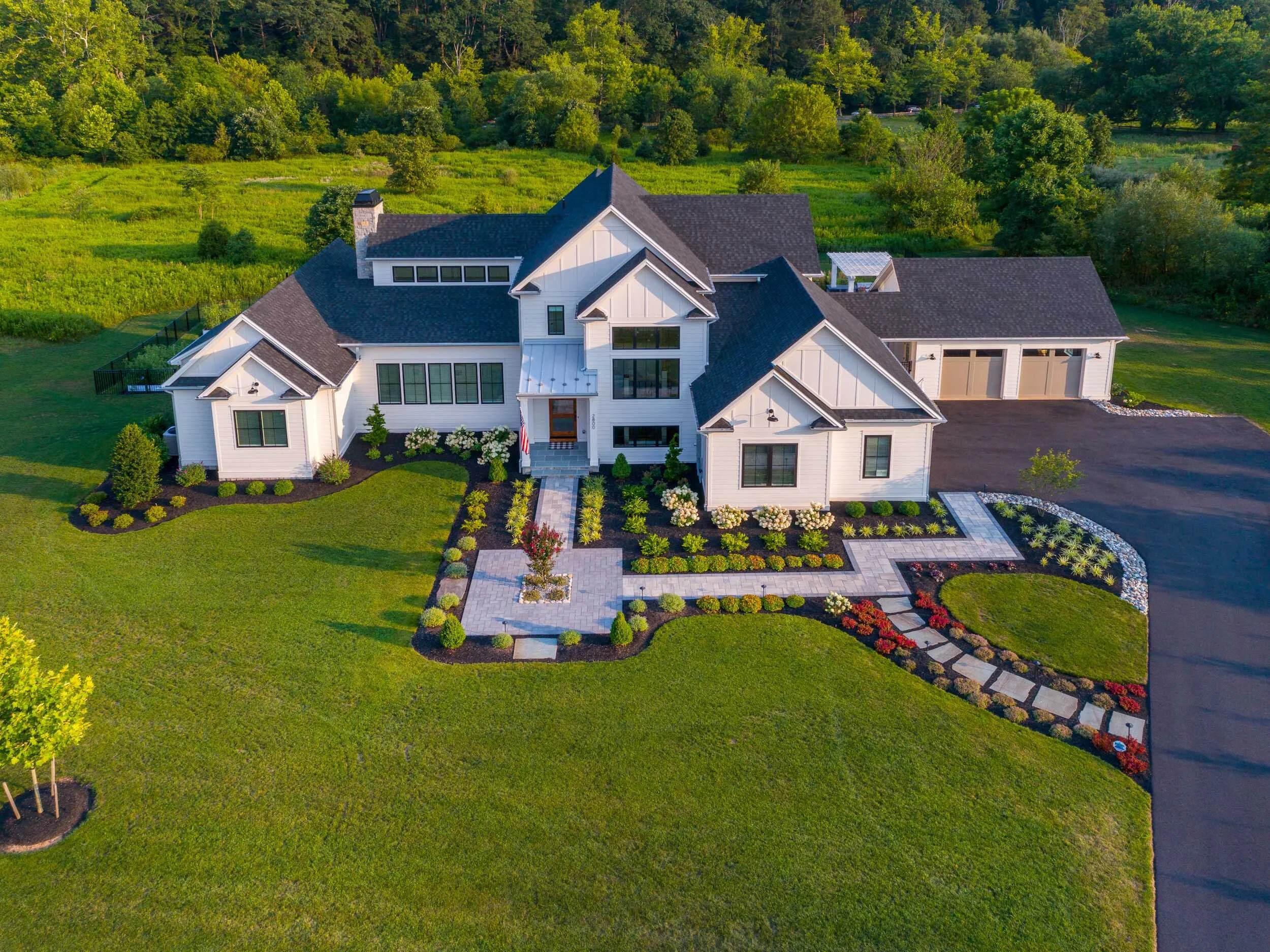 Fall seasonal cleanup with leaf removal in Pennsylvania