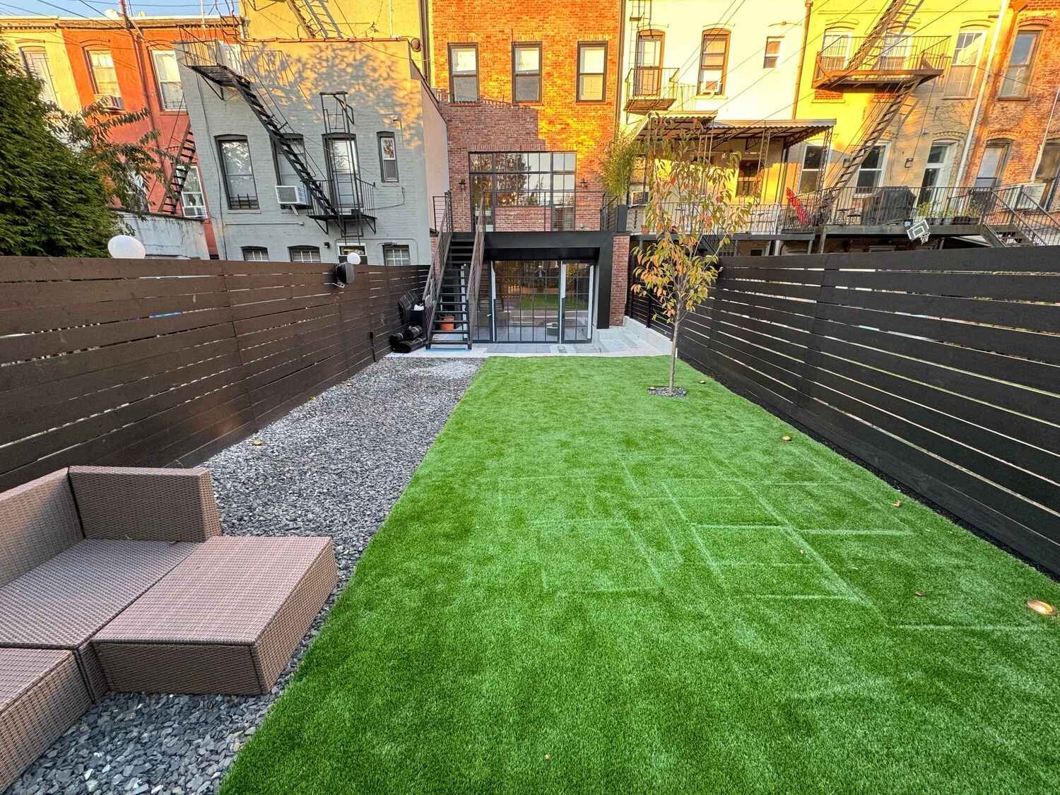 BACKYARD LIVING IN BROOKLYN