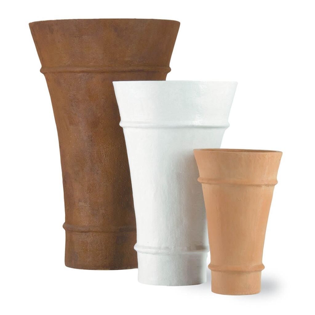 Triumph_Vase_Planter_Fiberglass_Charcoal_Grey_NoDrainHoles_Small_1_b6e23dd7-a465-484c-b6db-ac0c655bde8b.jpg