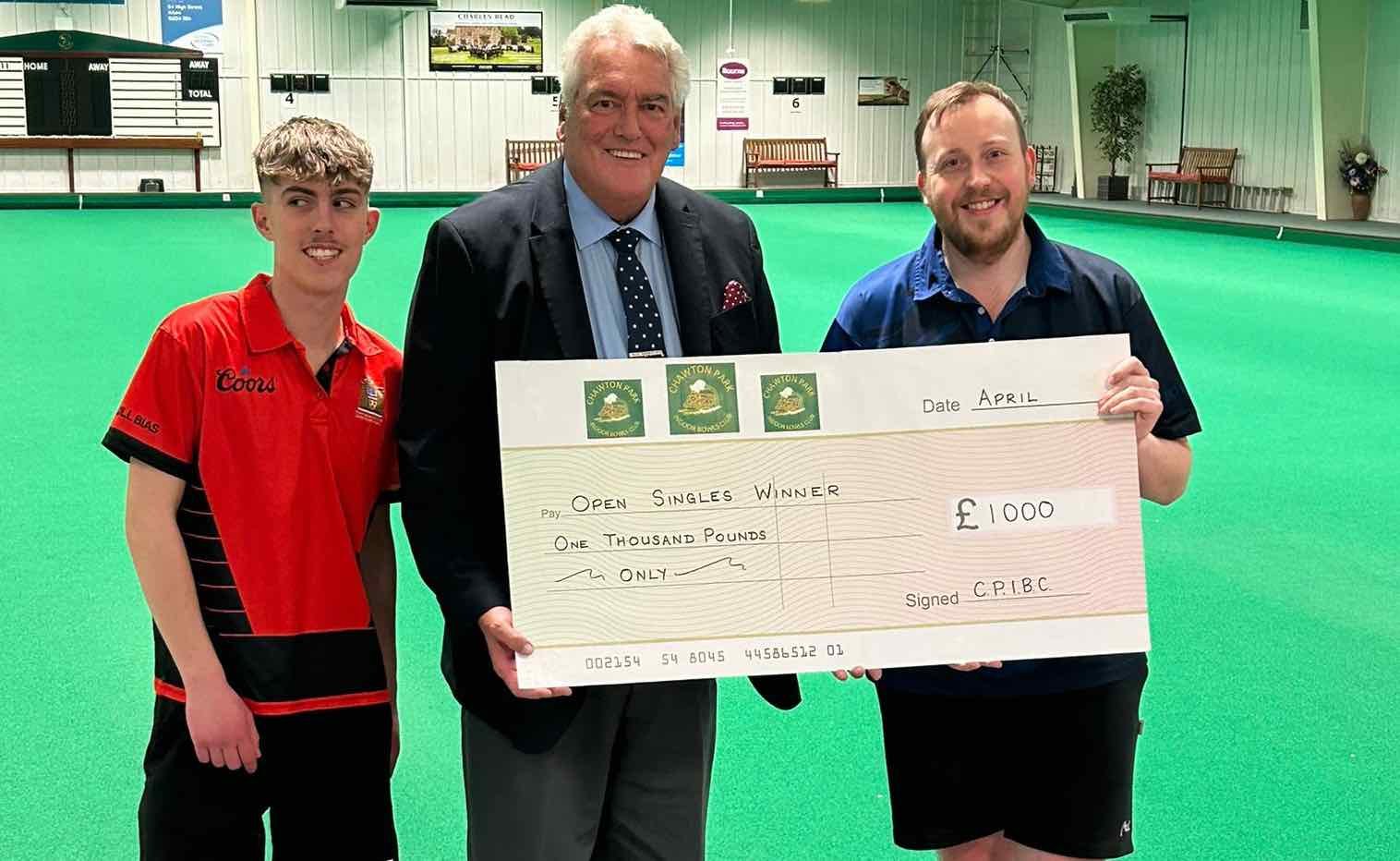 Mikey Titcombe wins the 3rd Chawton Park open singles event