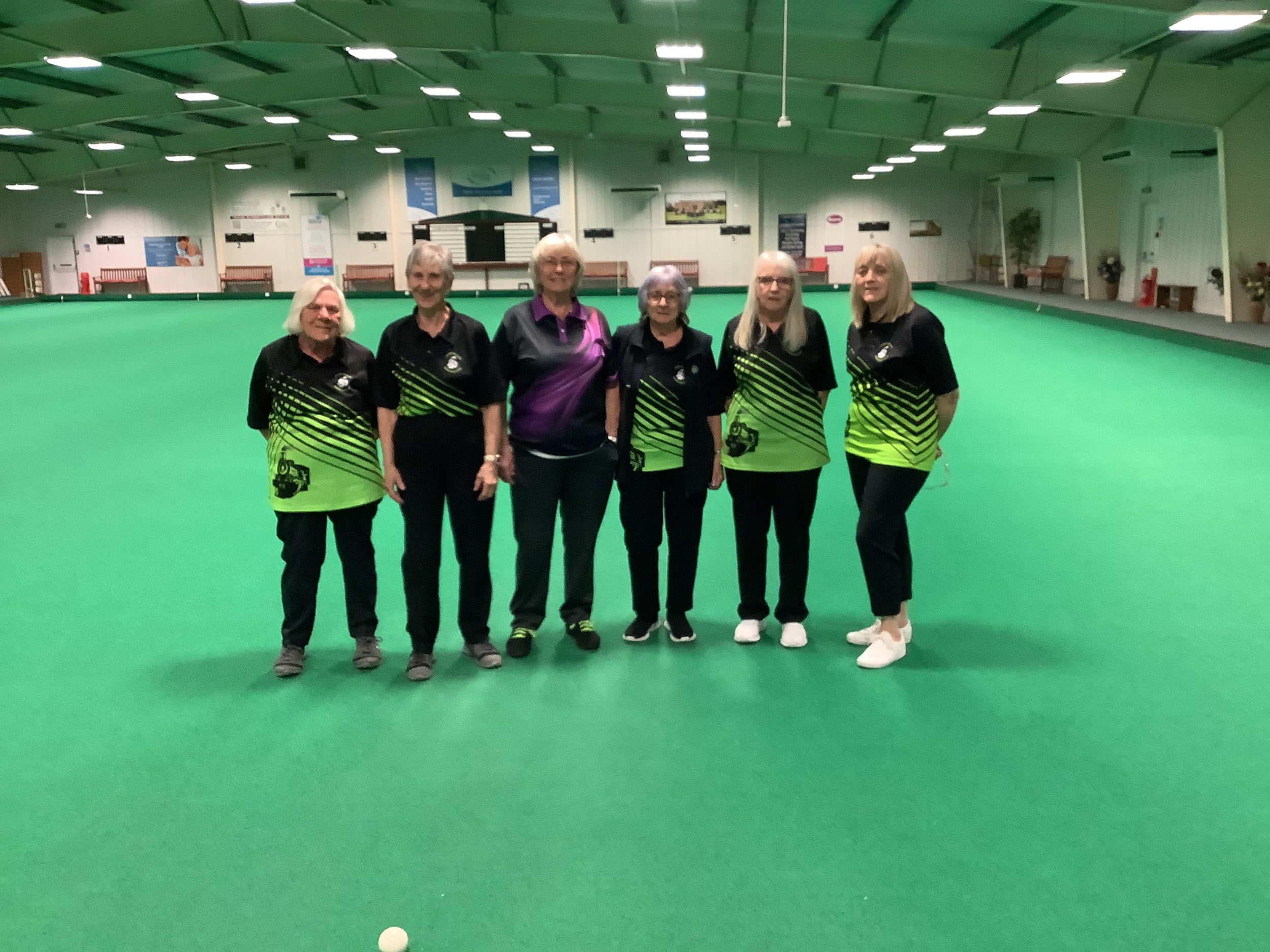 Women's Triples Finalists - Pam Leahy, Jacquie Bowles, Prue Pointer & Sue Murray, Jane Longley, & Angie Knight ( Winners)