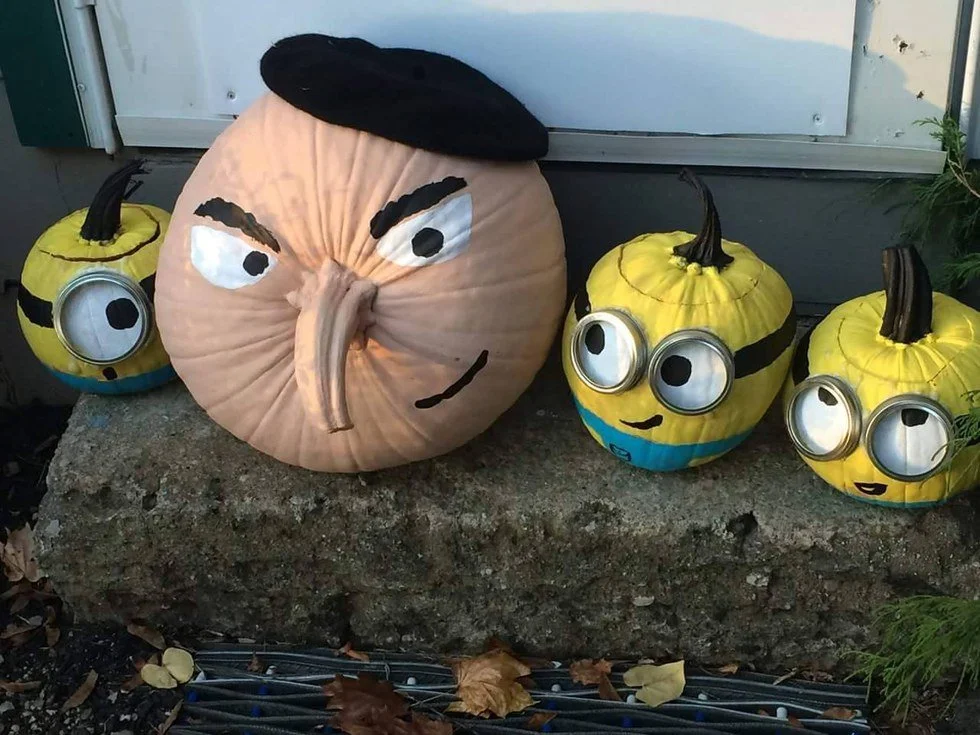  Minion and Groo pumpkin painting. This is great for if you have a large pumpkin and smaller ones. Groo is very creative because you can use the stem of the pumpkin to be his nose. The minions are cool too because you can paint the stems to be hair. If you have multiple large pumpkins, you can also make them minions as well. It also makes your minion pumpkins stand out more if you use jar lids to be their eyes. 