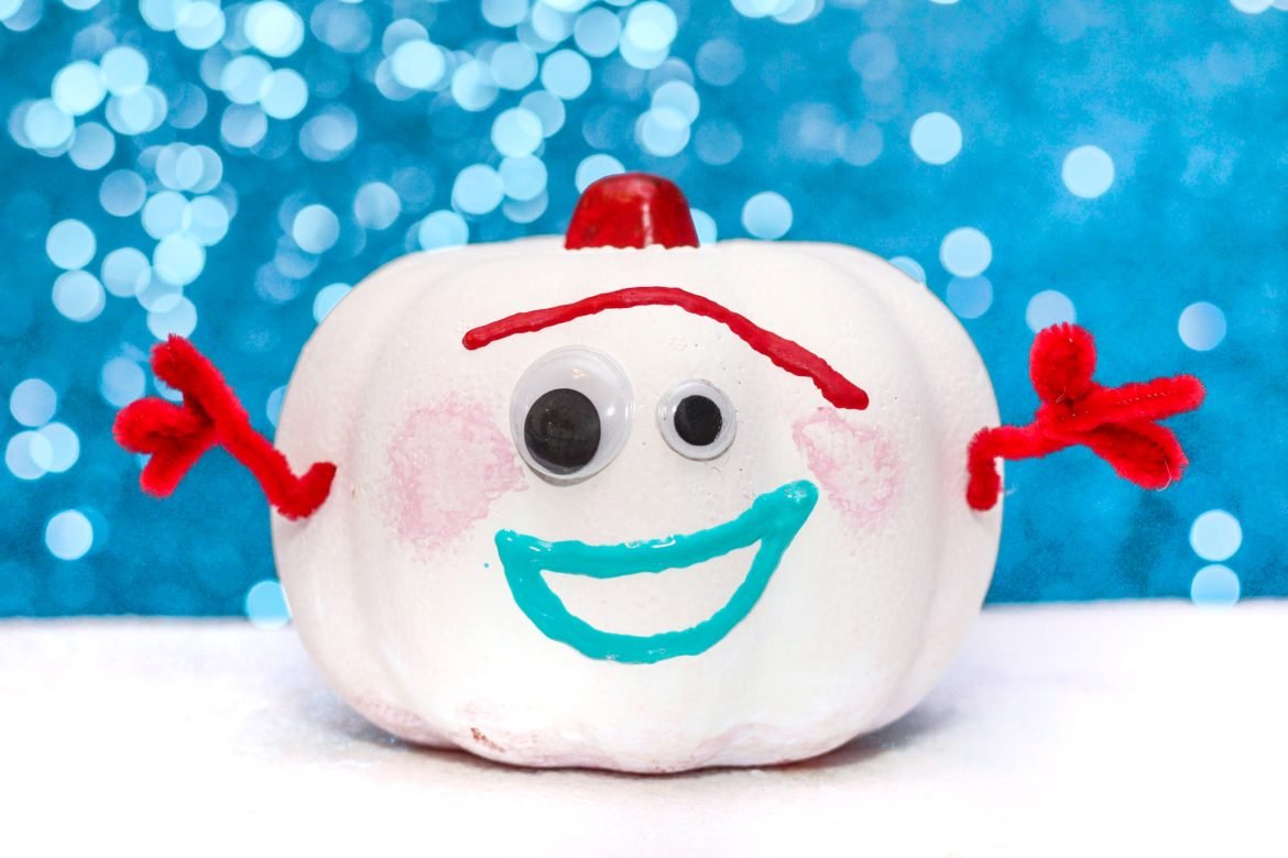  Forky is so cute. This is perfect for little kids or adults who love toy story. This pumpkin painting idea stands out to me because you use more than just paint. When making this make sure to get paint, googly eyes, and a hot glue gun.&nbsp; 