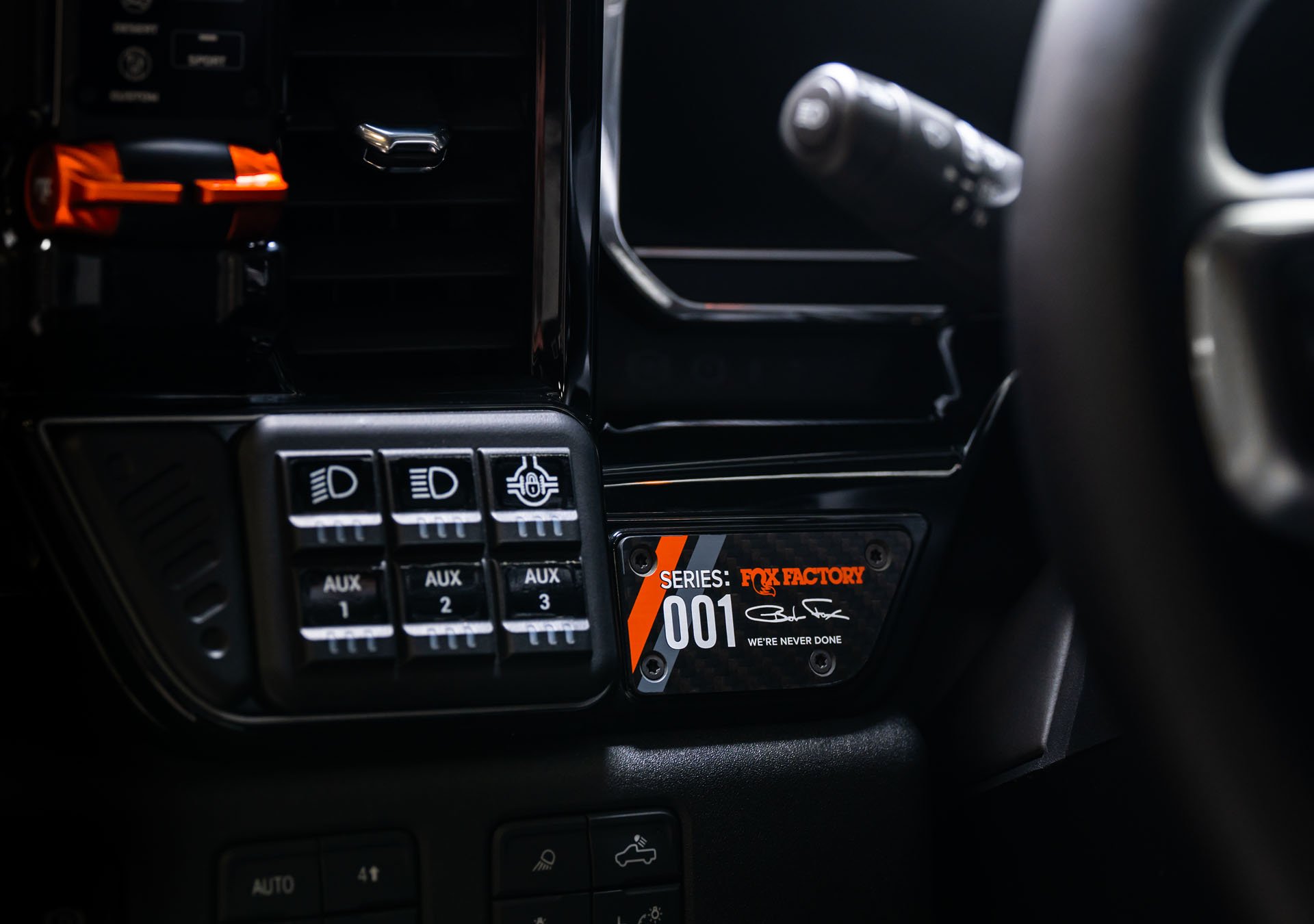 Dash Mounted 6-Switch System and Serialized Dash Plaque