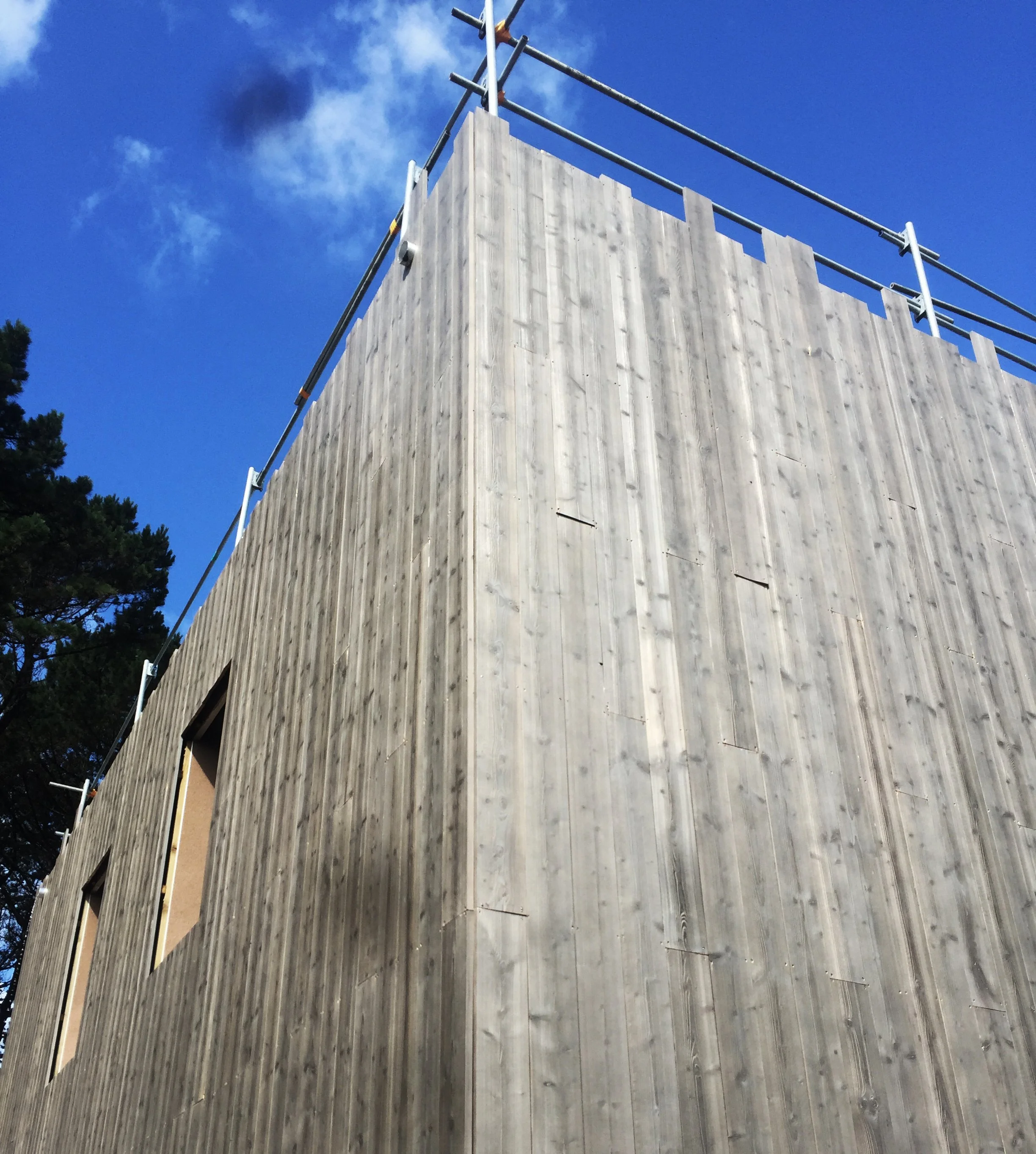Kevin Velghe Architecte Maîtrise d'Oeuvre - Chantier Mason Façade Bois - 01.jpg