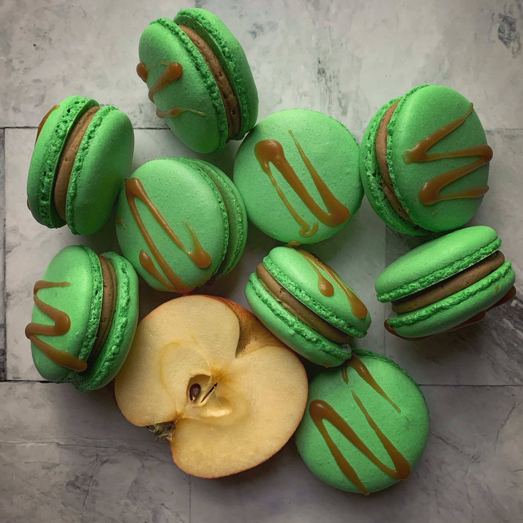 whimsical smores macarons