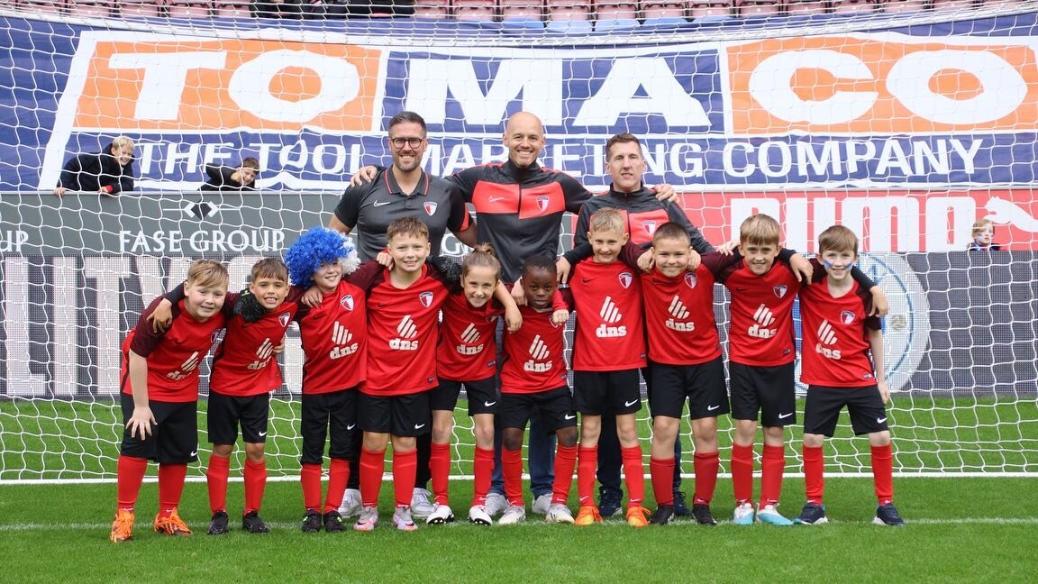 Cherrybrook FC's U10's Athletic team recently had a &quot;matchday experience&quot; with Wigan Athletic. The boys really enjoyed their training session with the Latics coaches, and had great fun taking to the DW Stadium pitch at half time for a penal