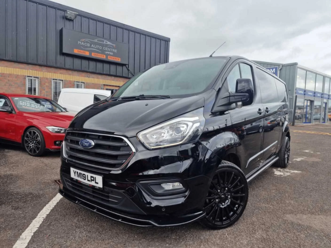 2019 FORD TRANSIT 2.0 ECOBLUE LIMITED_0000_download.jpg