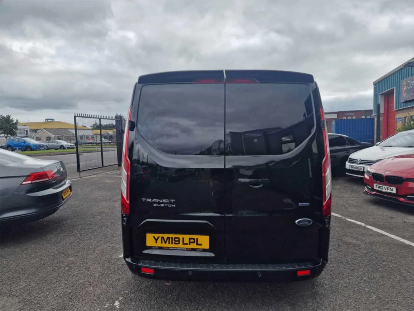 2019 FORD TRANSIT 2.0 ECOBLUE LIMITED_0011_download (7).jpg