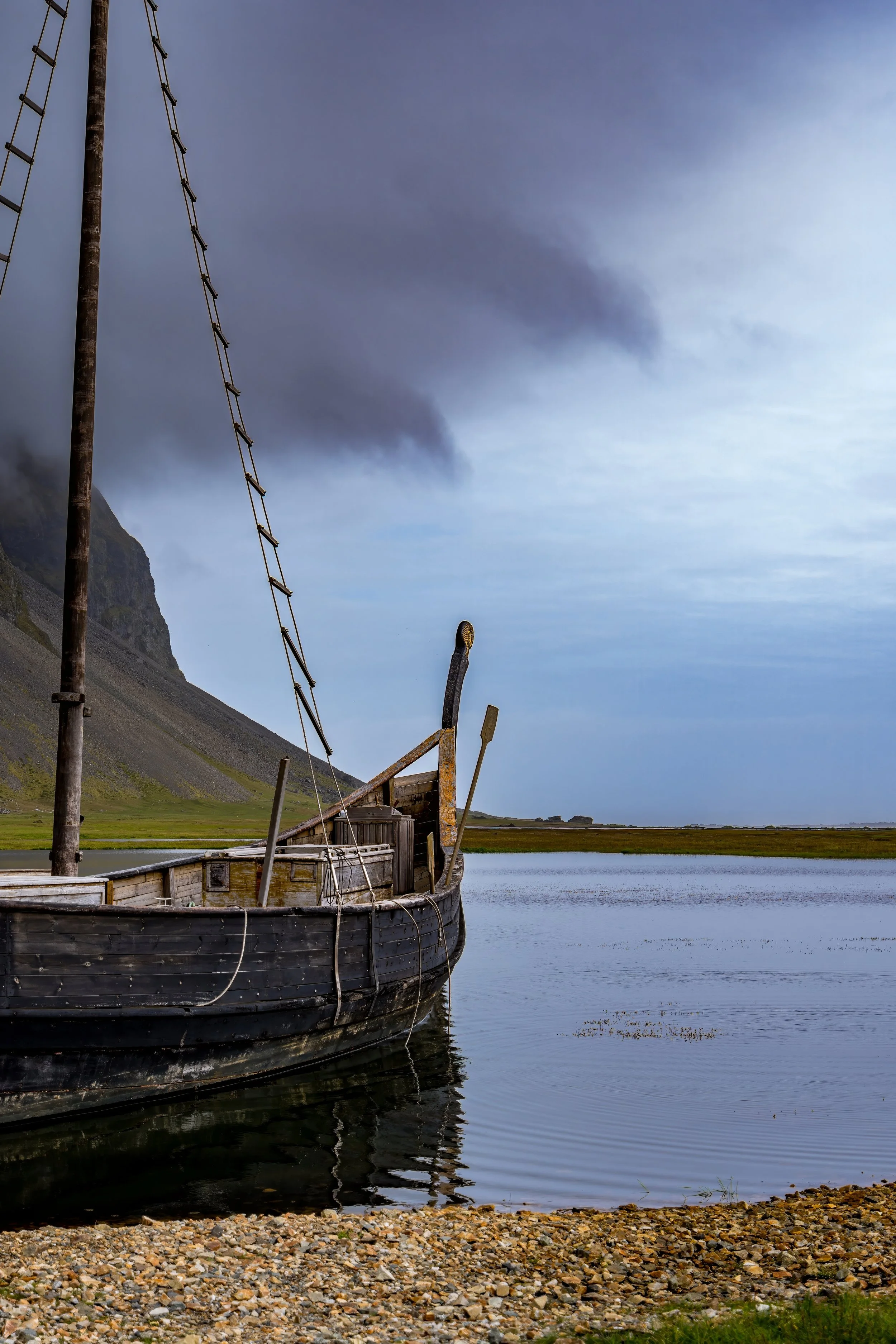 Iceland-Posts7R_00664-3-ki-edited.jpg