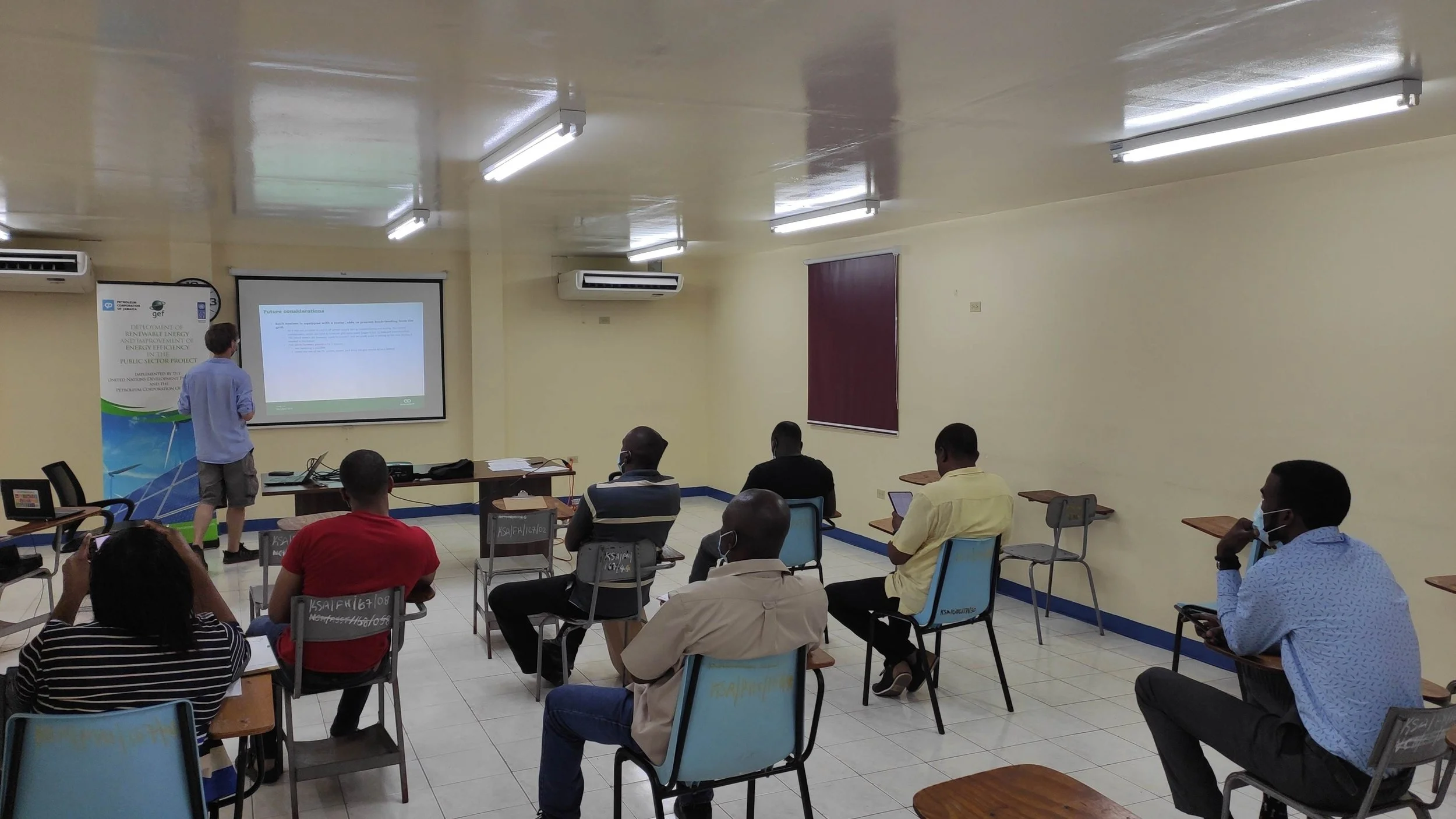 Interconnected photovoltaic systems_Hospitals_Jamaica_Enviroearth