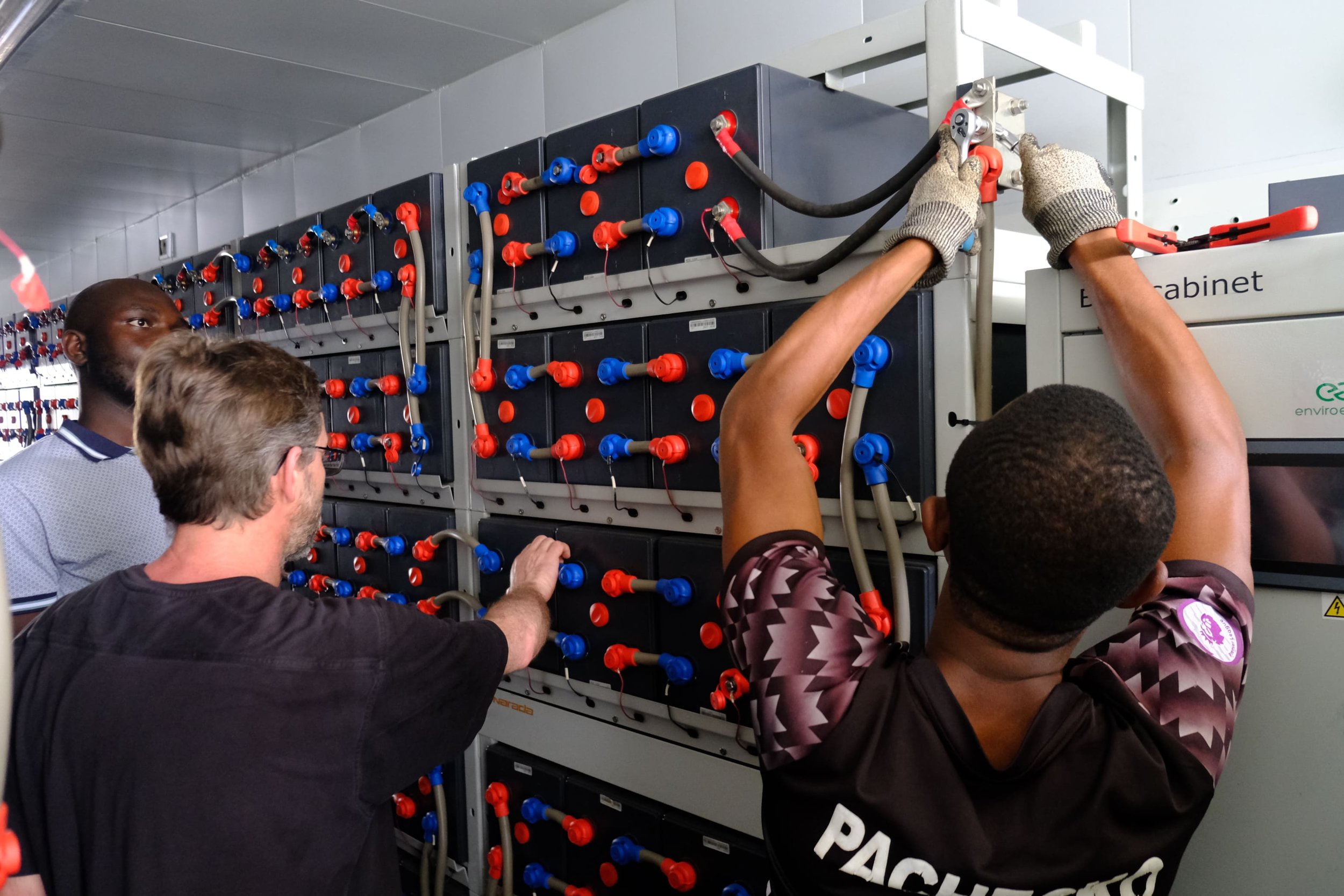 Off-grid power plant_Sierra Leone_Enviroearth
