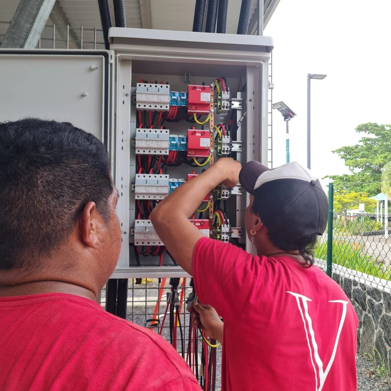 Solar Carport_Electric Vehicles_Samoa_Enviroearth