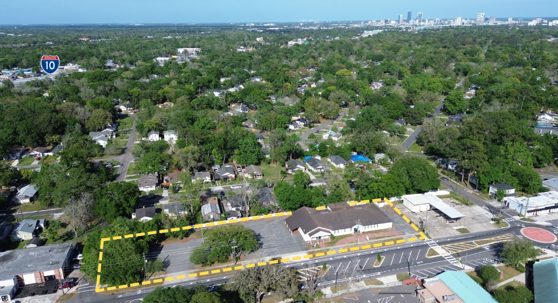 729 Edgewood Ave. S.