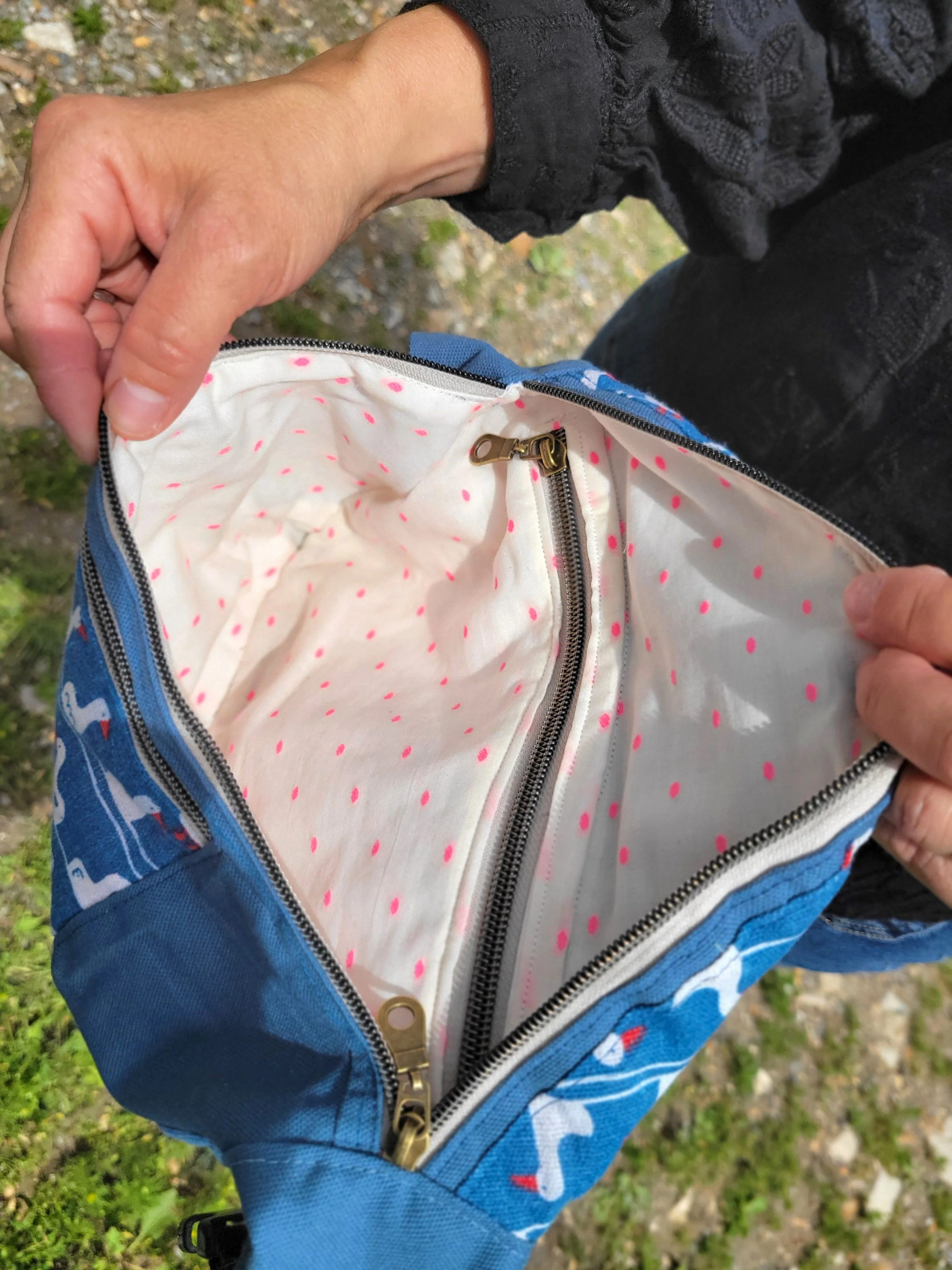 Lining-geese-bumbag.jpg