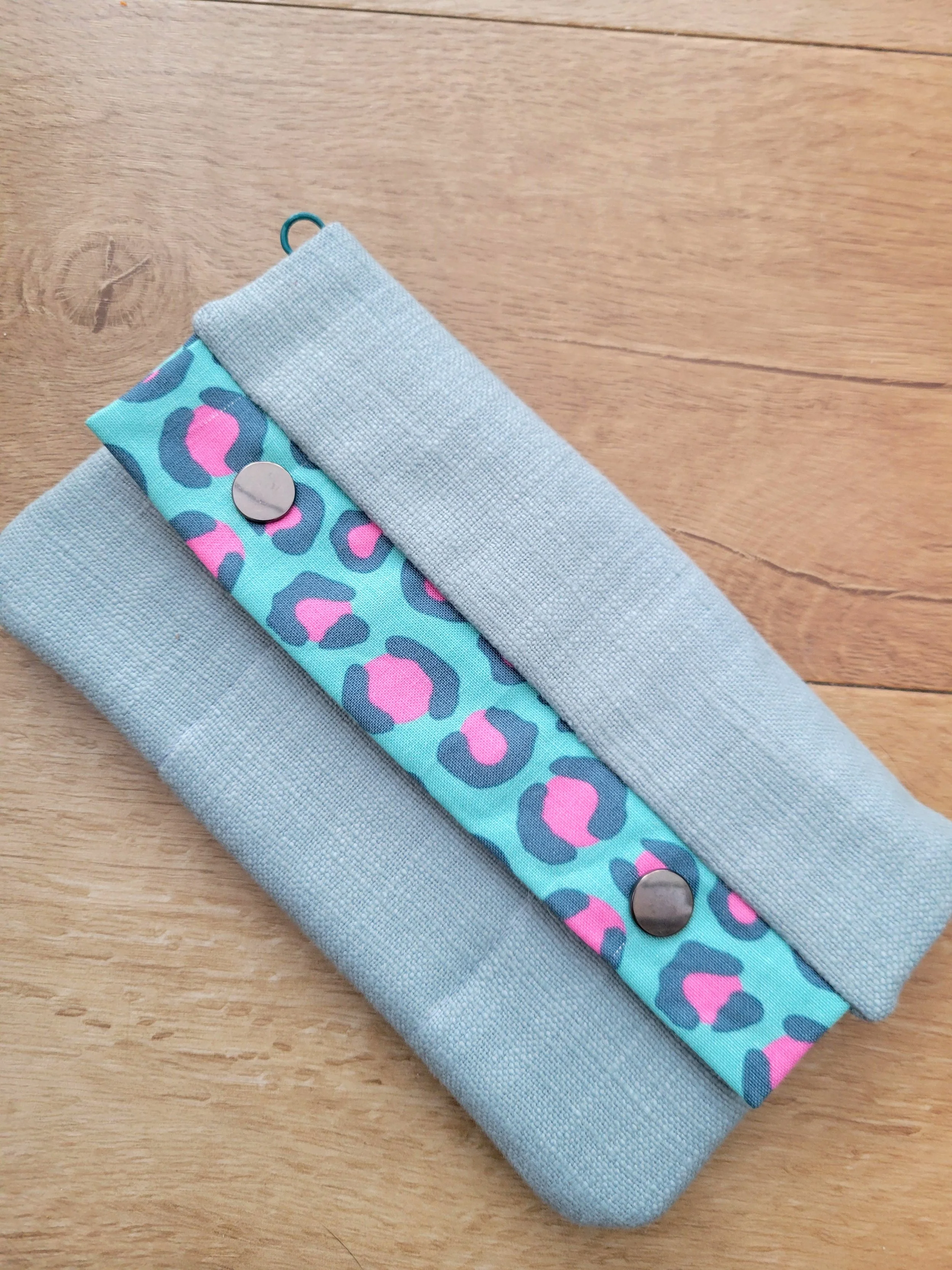 Blue-leopard-travel-wallet.jpg