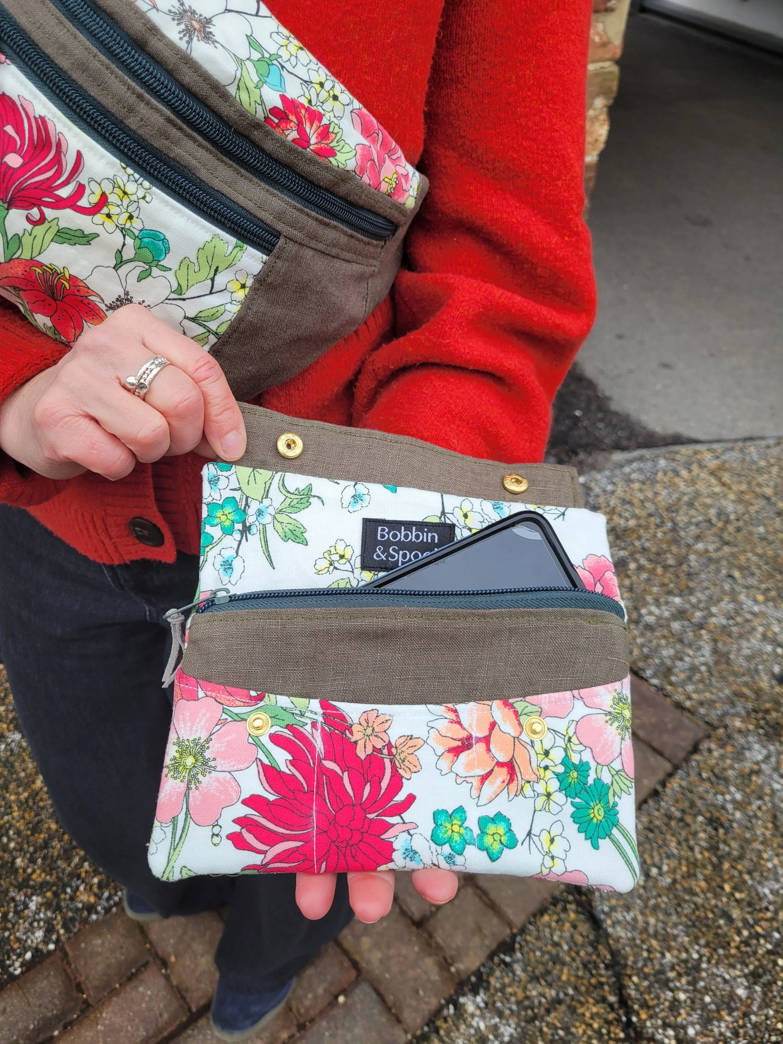 Inside green linen wallet.jpg