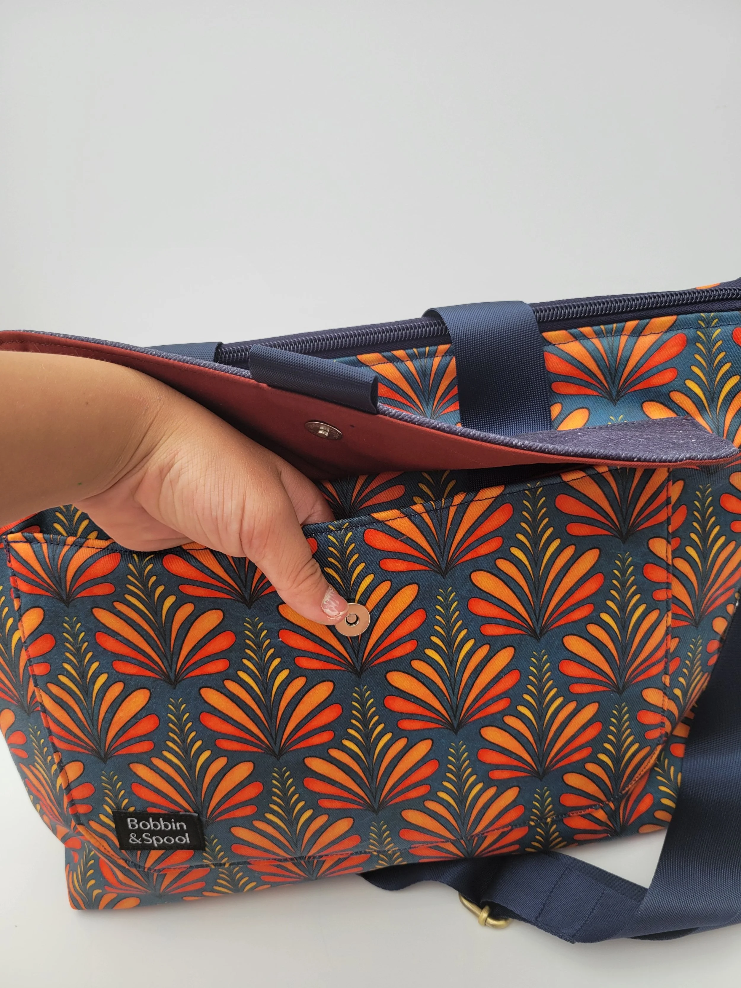 Botanica-bag-tote-retro-flower-front-pocket.jpg