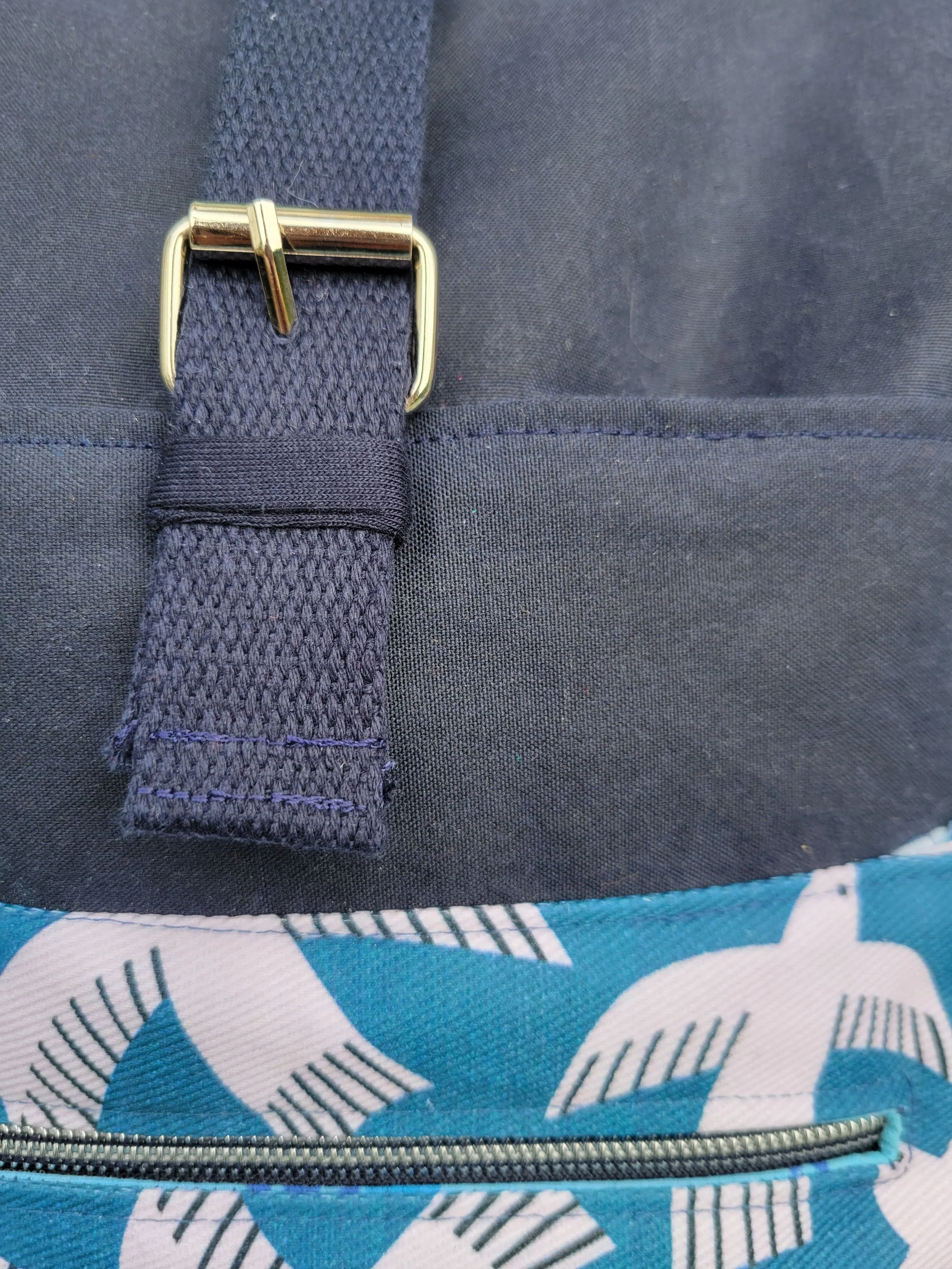 Buckle detail seagull backpack.jpg