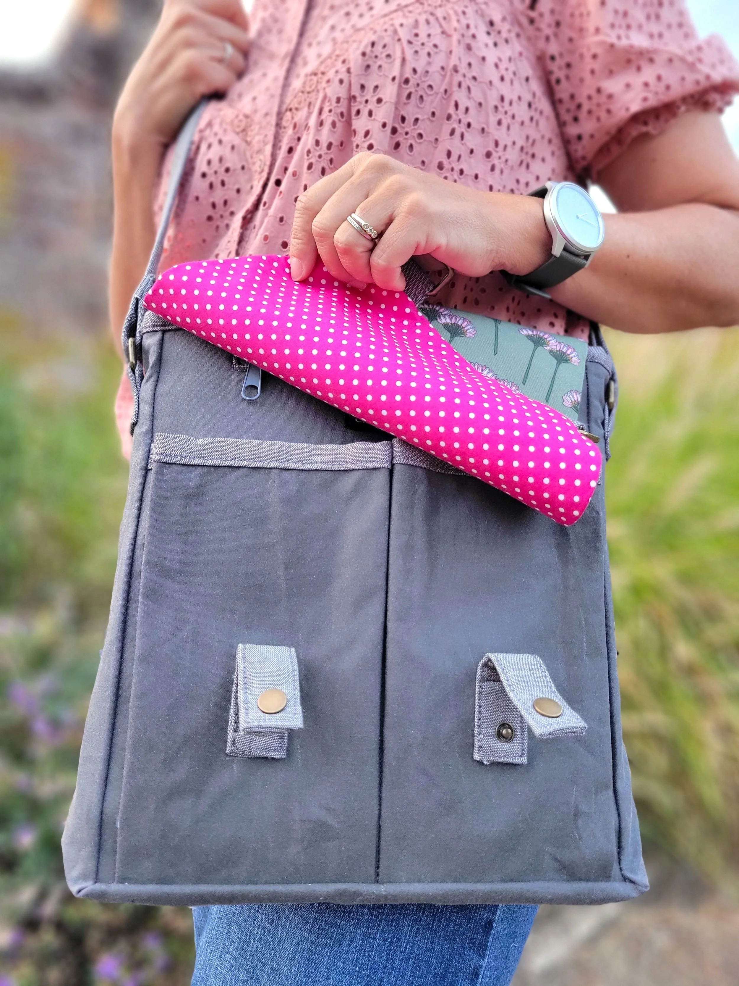Under-flap-Botanica-daisy-messenger-bag.jpg