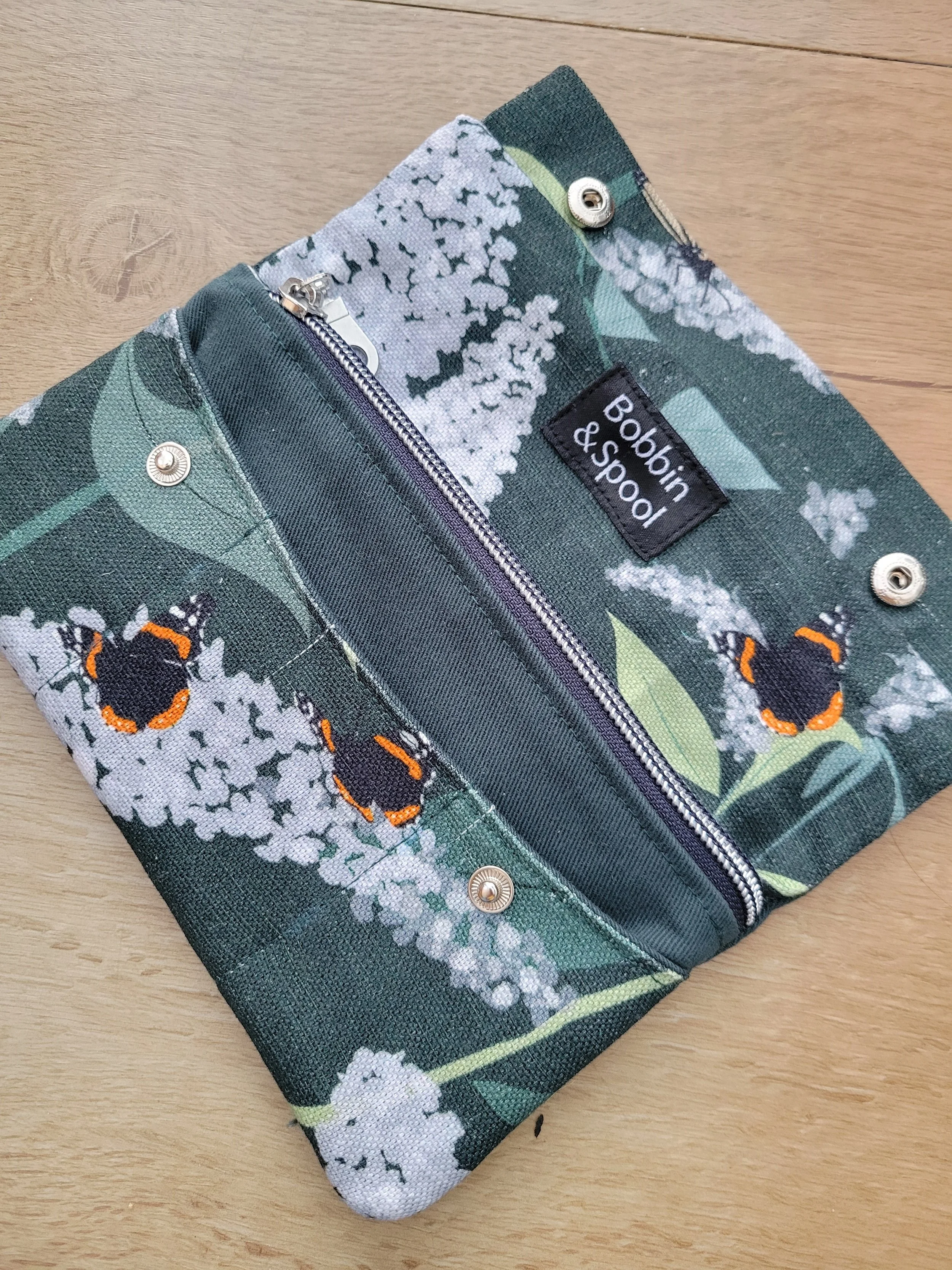 Inside-butterfly-travel-wallet.jpg