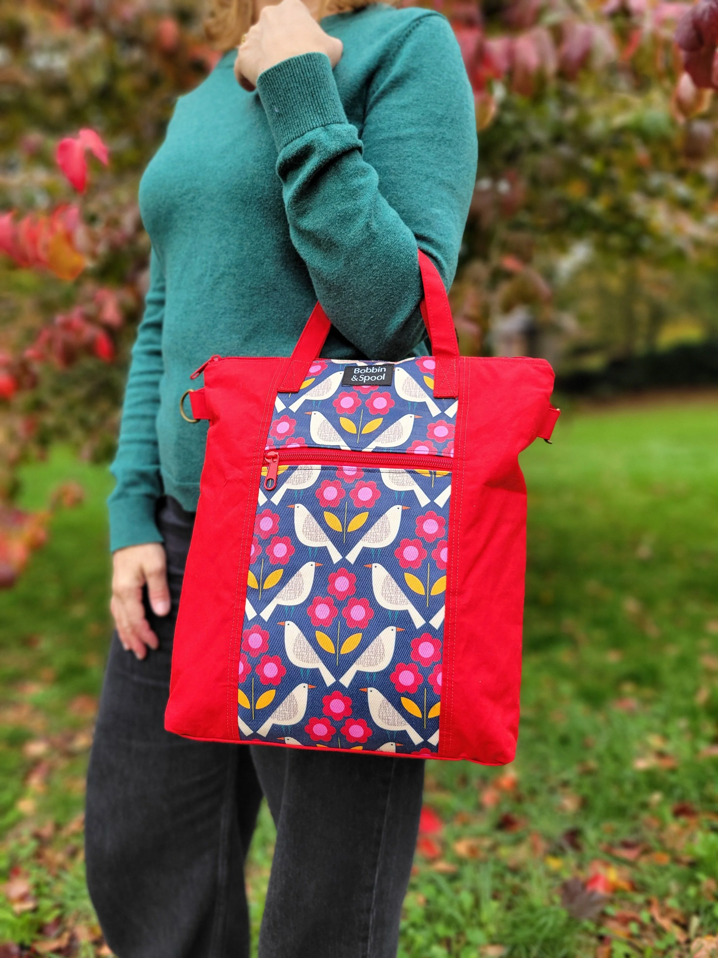 Bird-large-shoulder-bag-close-up.jpg