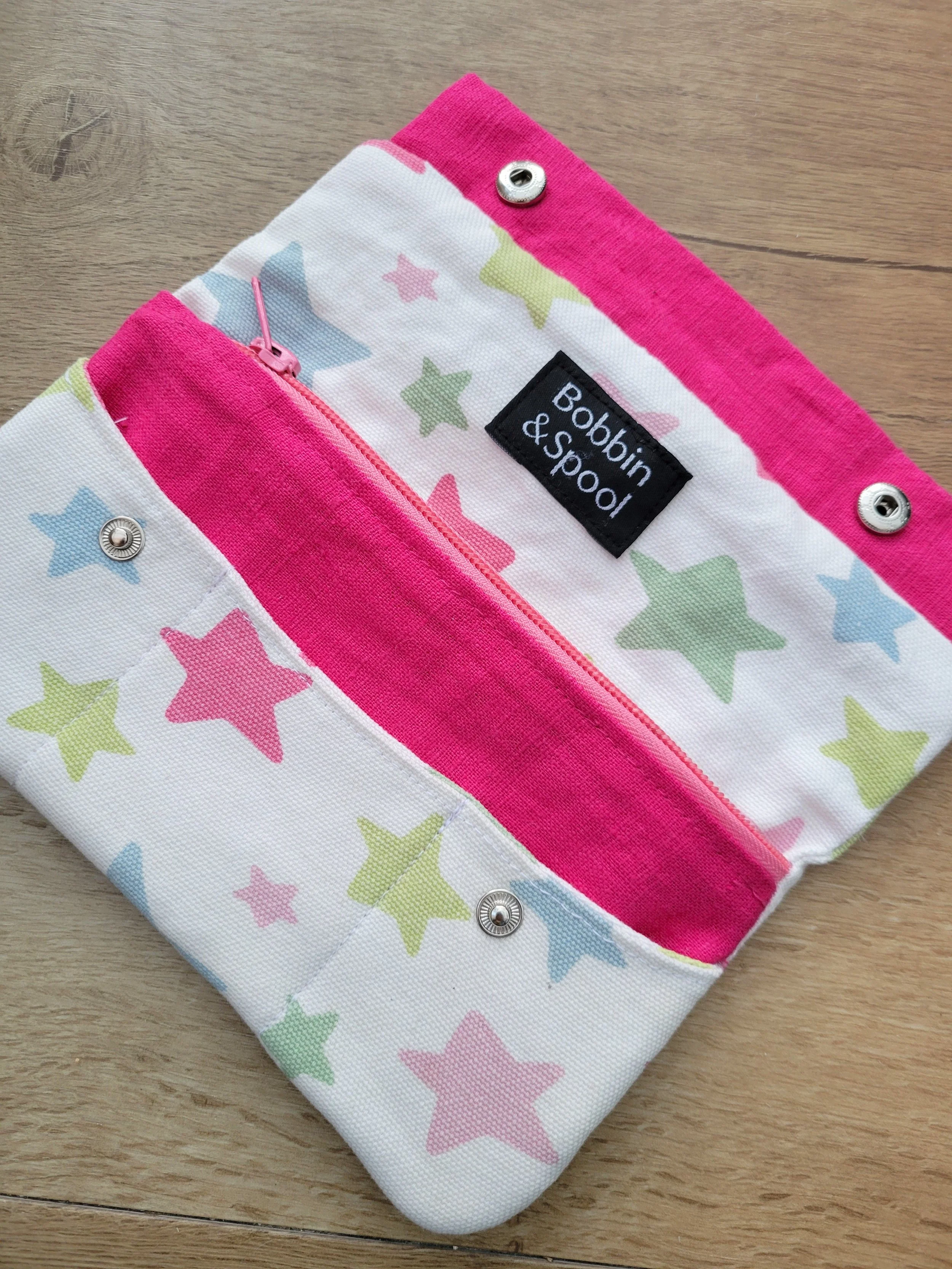 Inside-stars-travel-wallet.jpg
