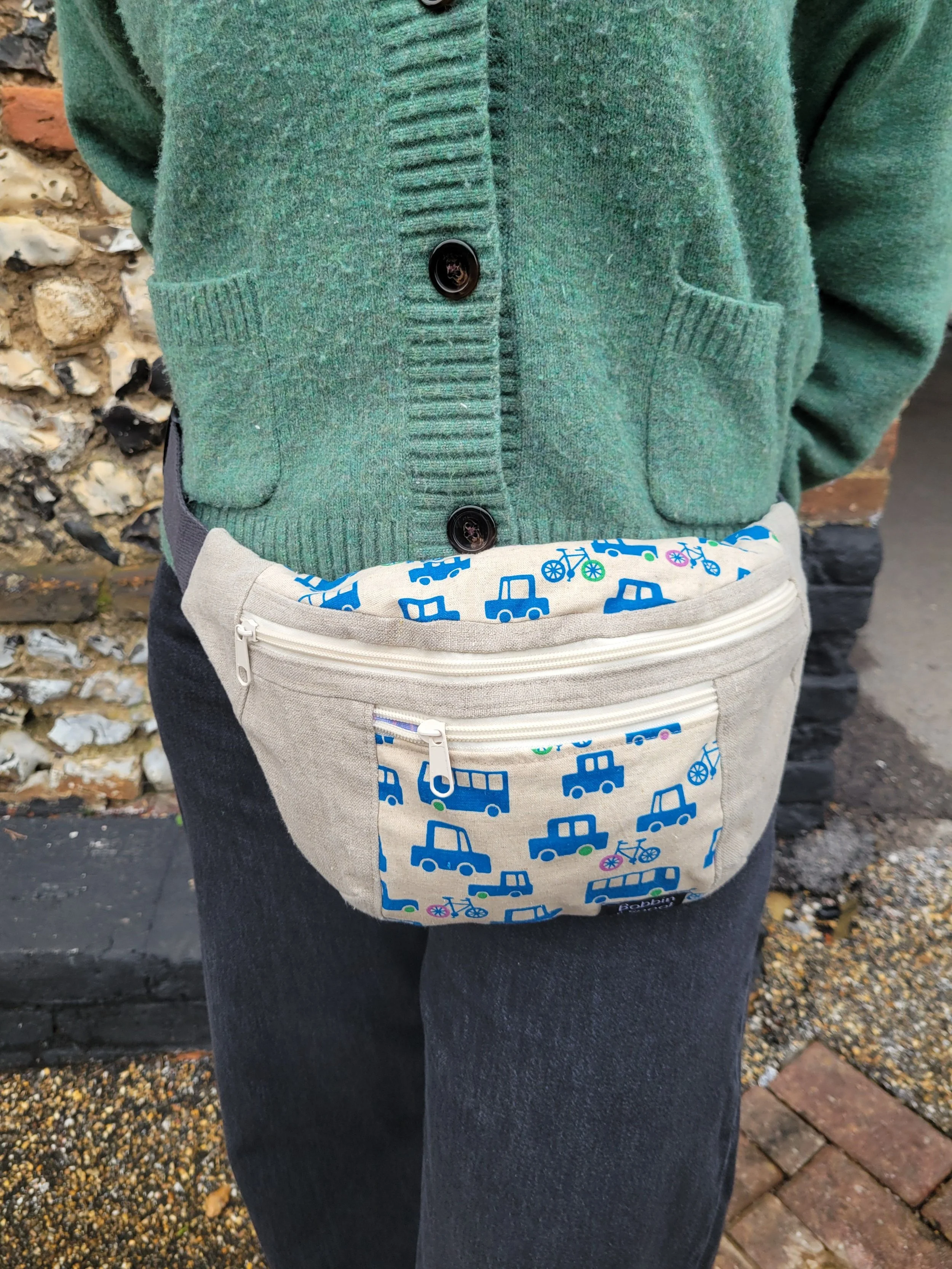 Linen On the Move bum bag.jpg