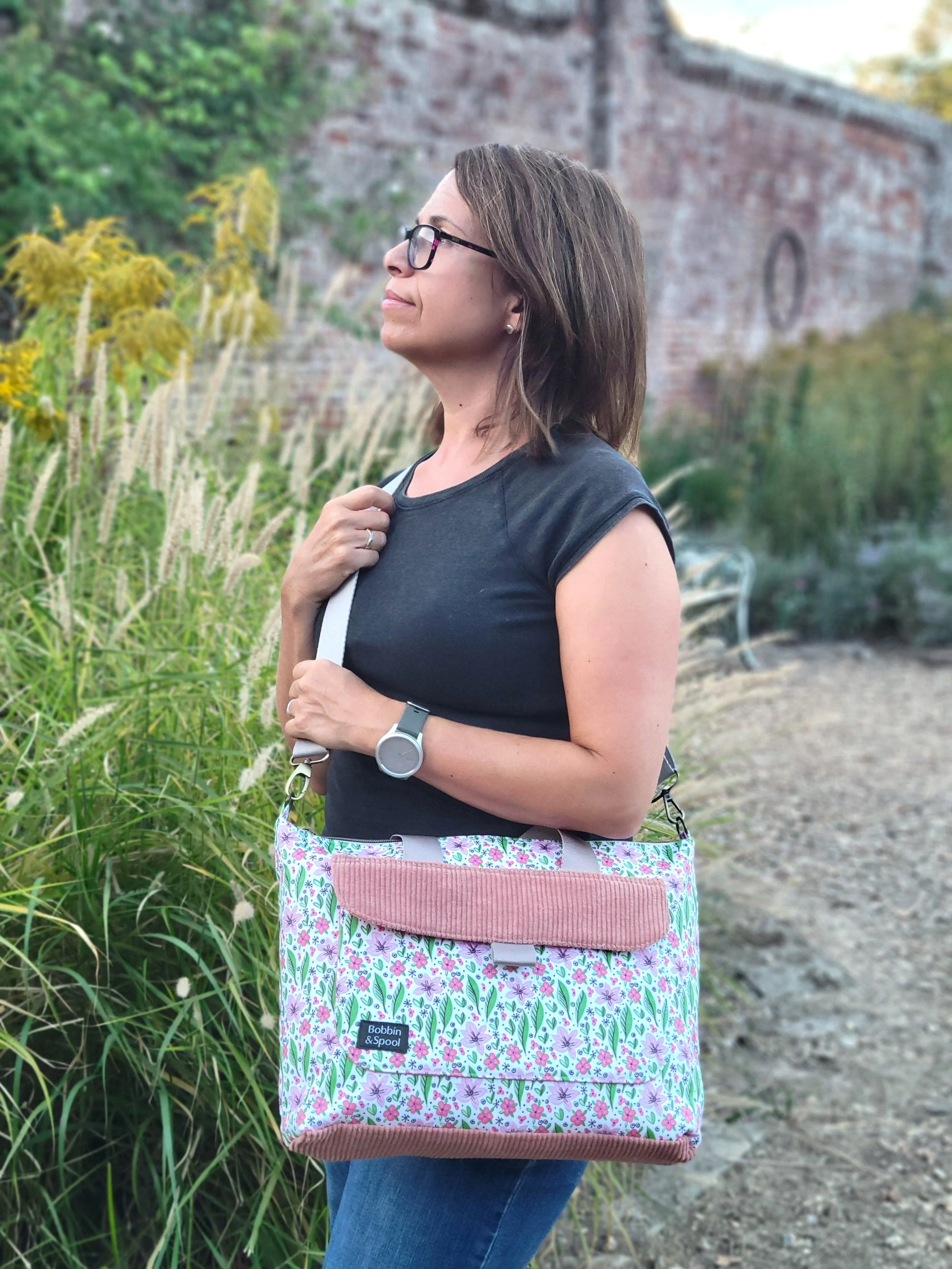 Botanica-doodle-flower-tote-shoulder-strap.jpg