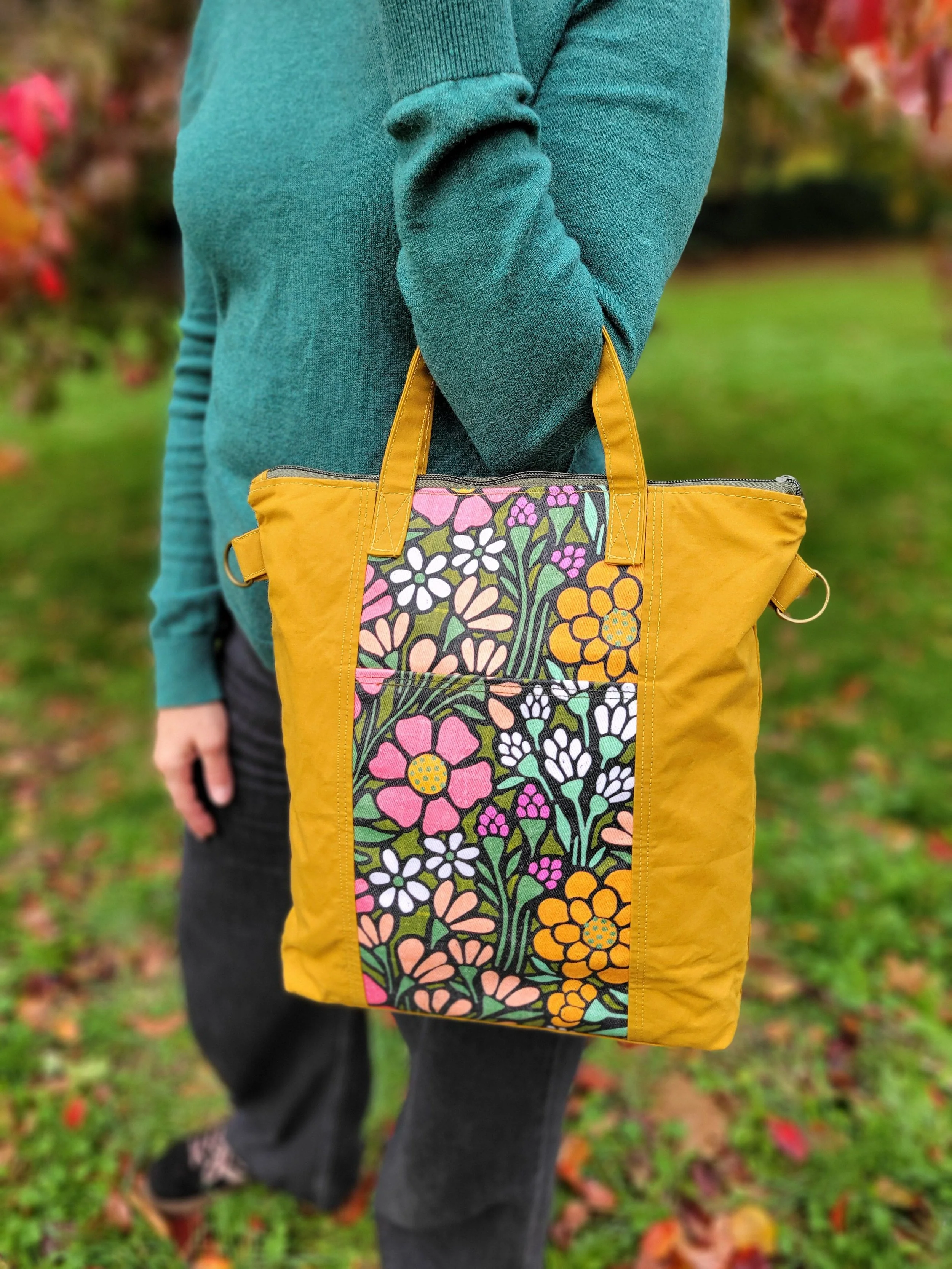 Flower-large-shoulder-bag-back-view.jpg