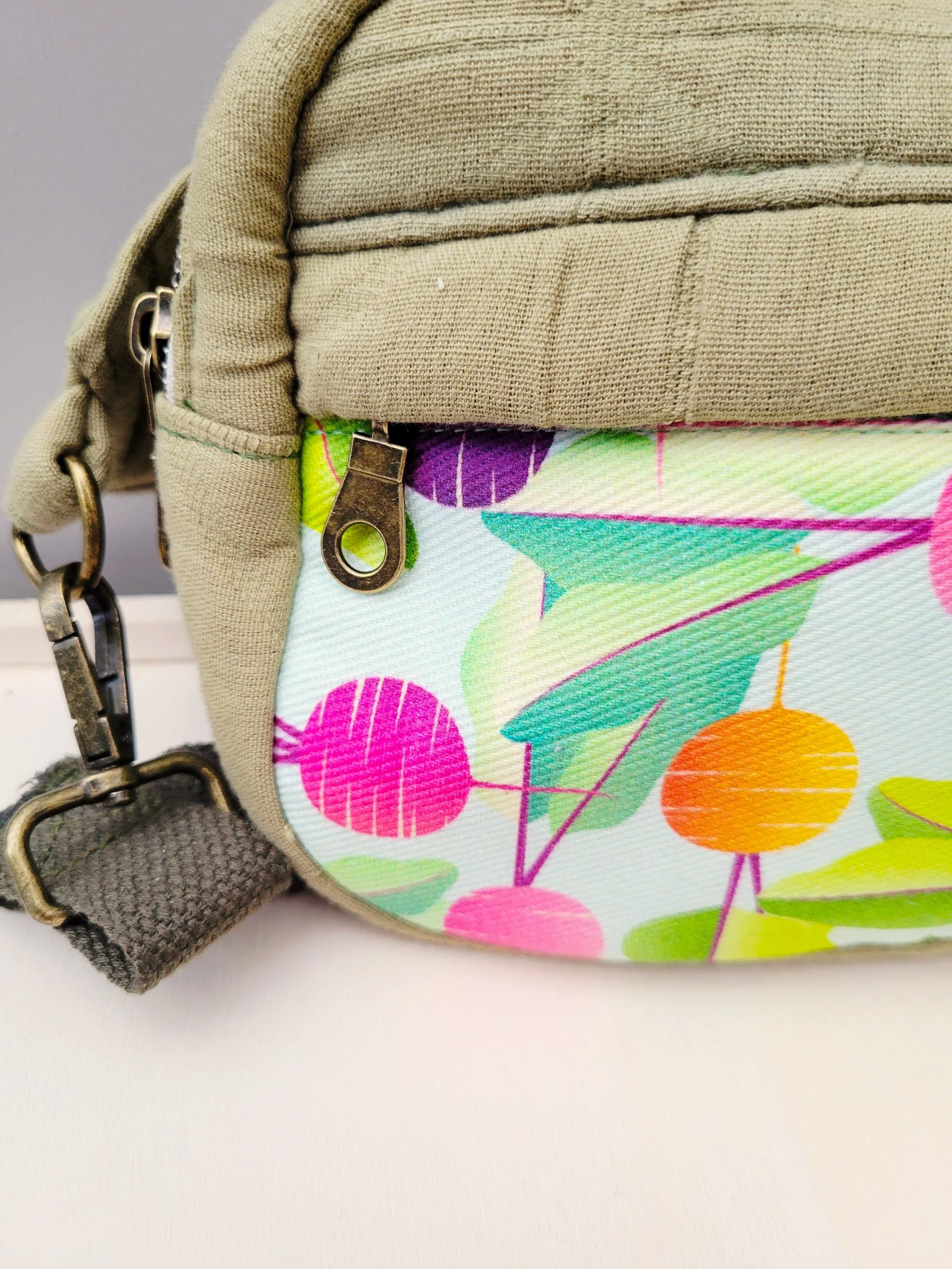 Beetroot-crossbody-bag-front-pocket-detail.jpg