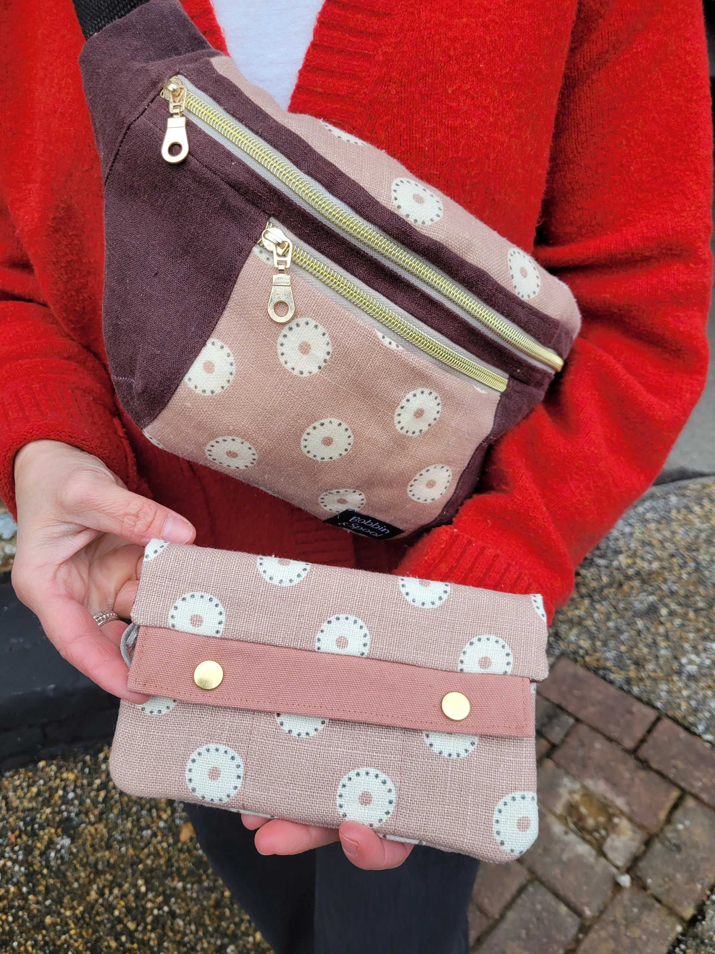 Brown linen Hands-Free Bum bag.jpg