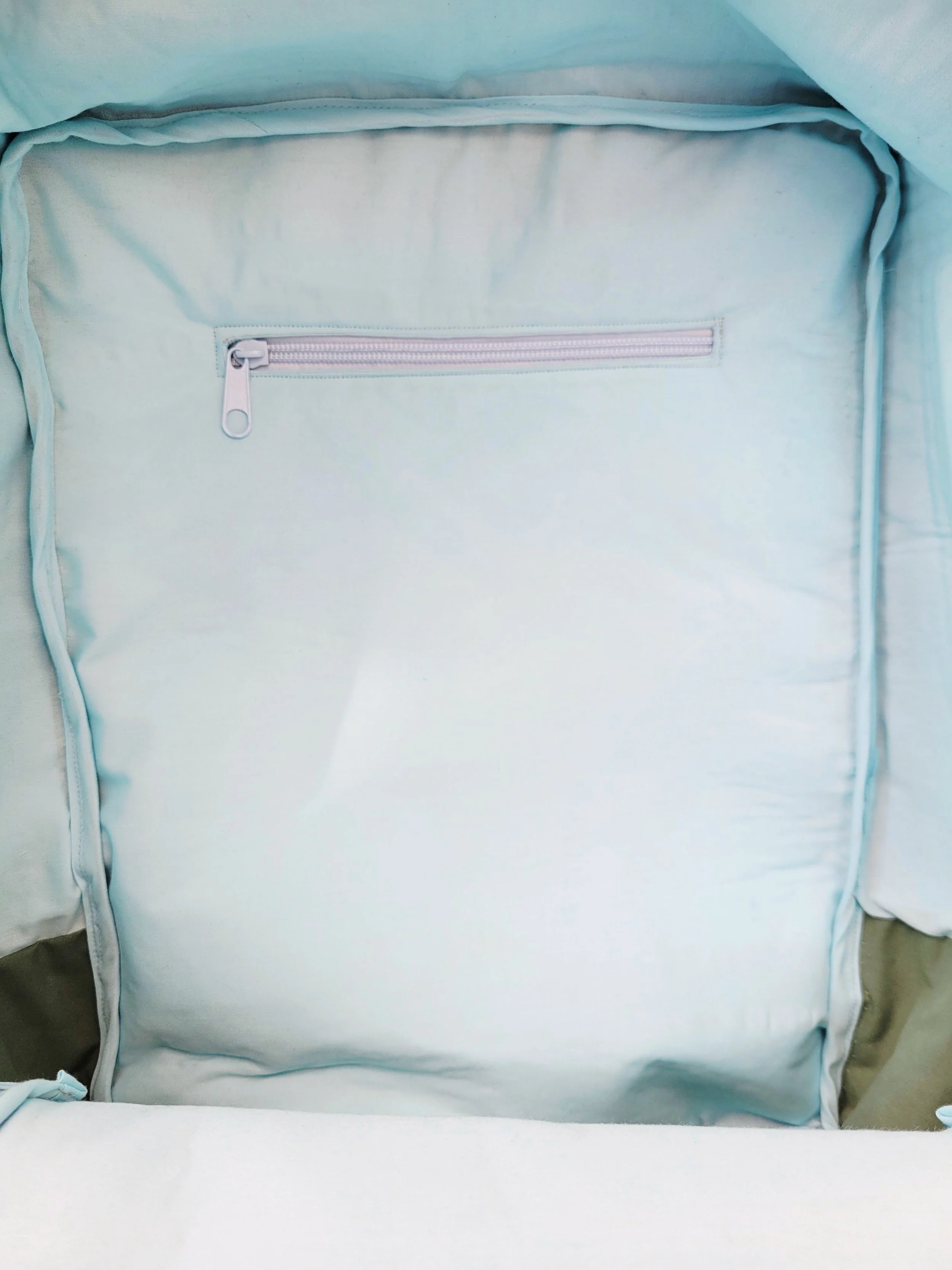 Beetroot-large-backpack-lining.jpg
