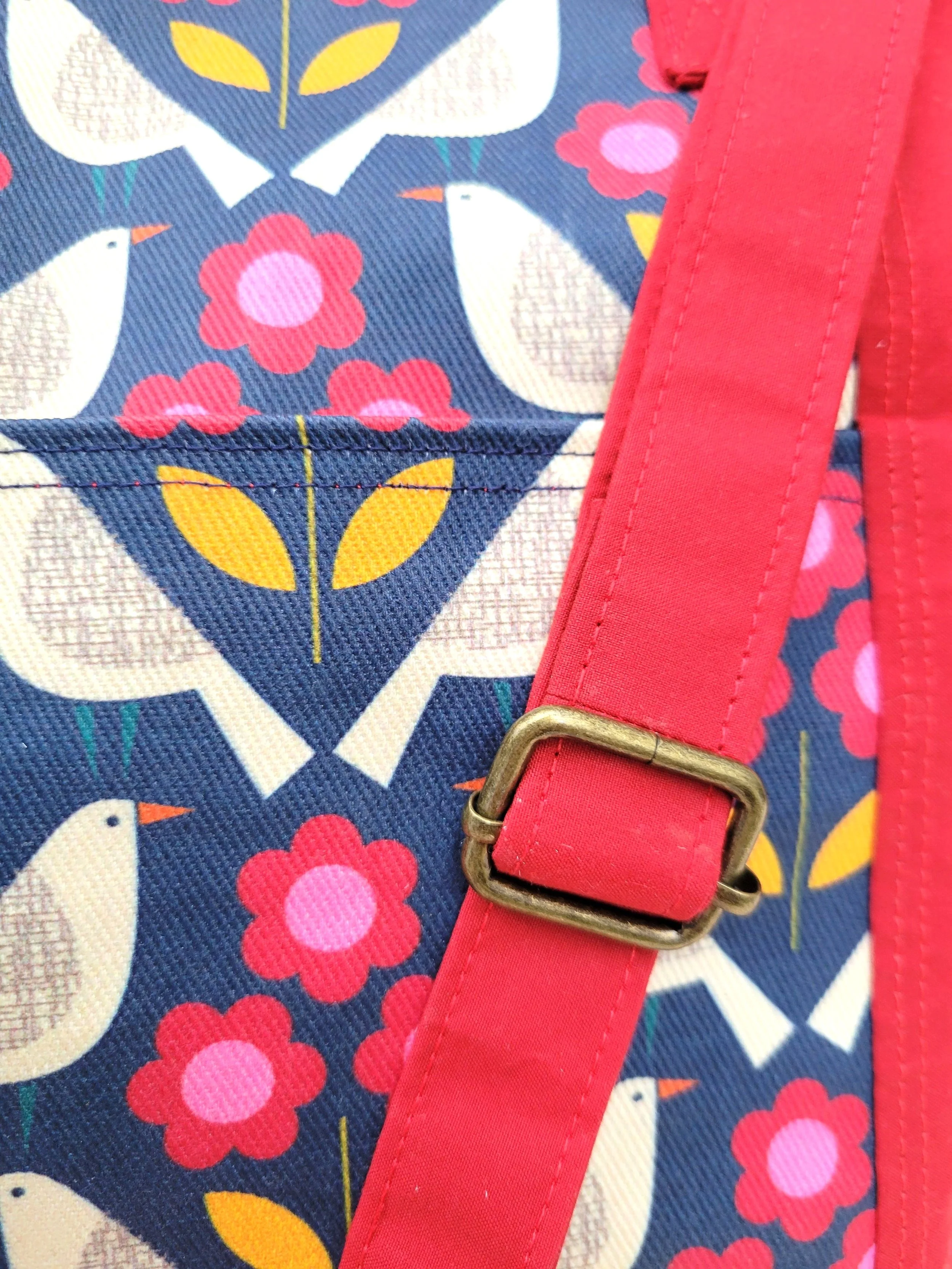 Bird-large-shoulder-bag-adjustable-strap.jpg