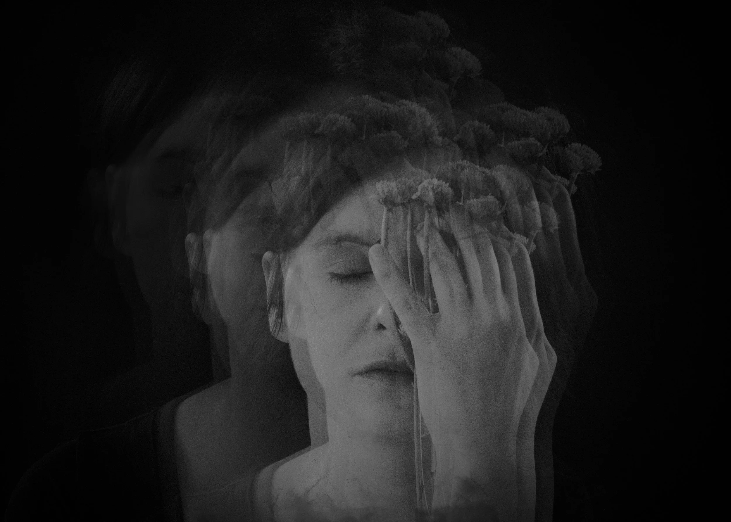 faceandflowers01.jpg