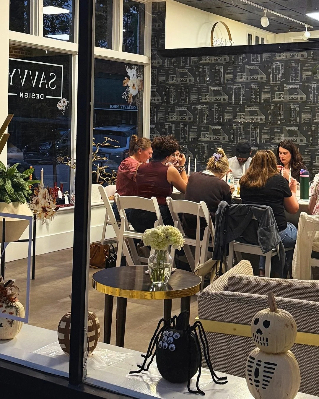 Last week, we hosted a Fall Craft Night with The Edit ✨🎃
So much creativity, laughter, and a little fall magic in the air! We loved seeing everyone&rsquo;s artistic side shine. If this looks like your kind of night, follow @editbymsquared so you don